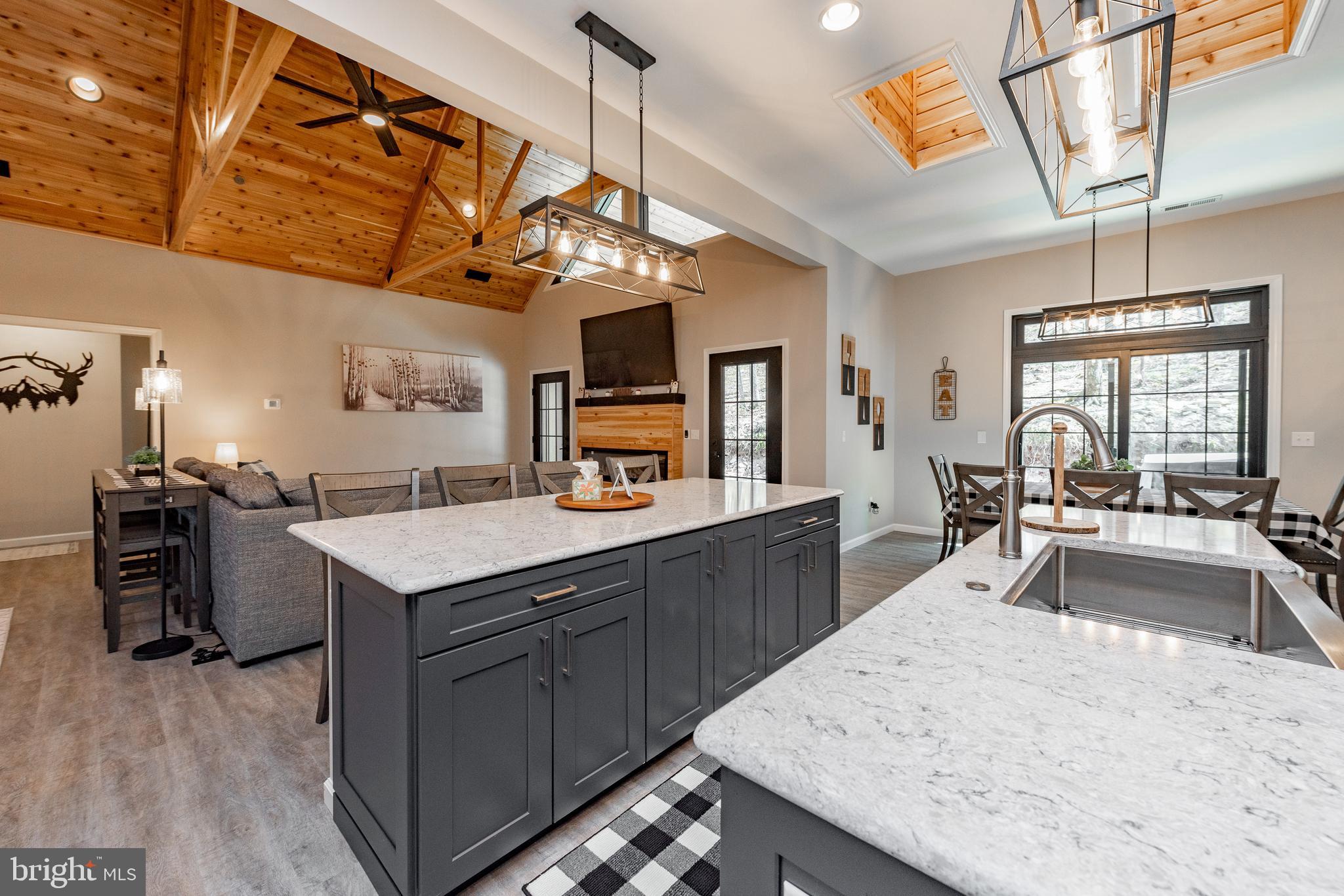 LODESTONE SUB - Residential