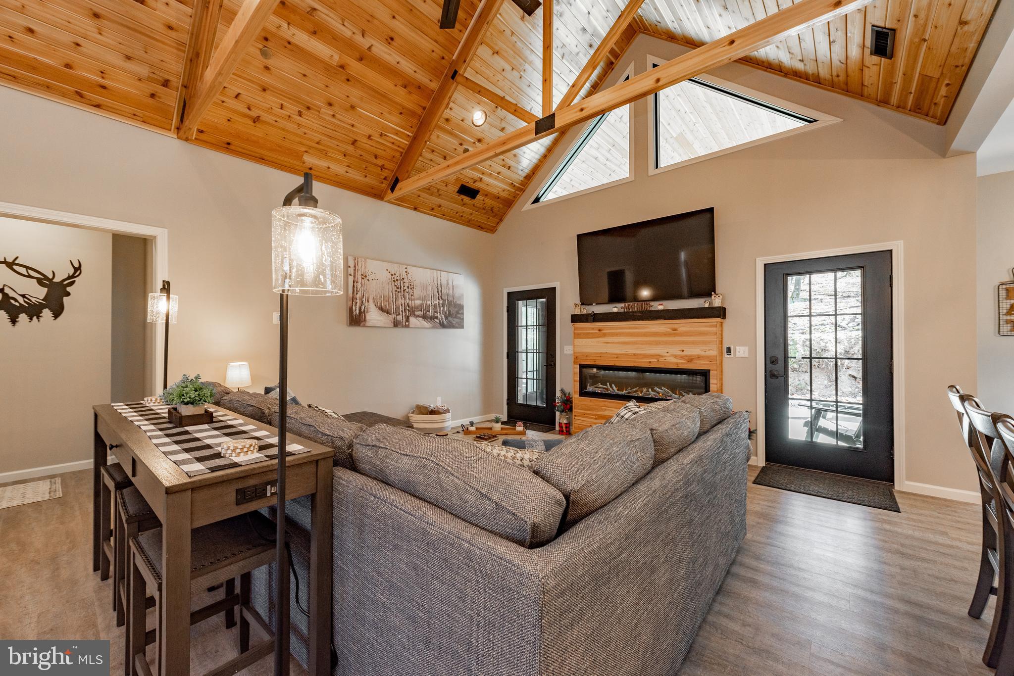 LODESTONE SUB - Residential
