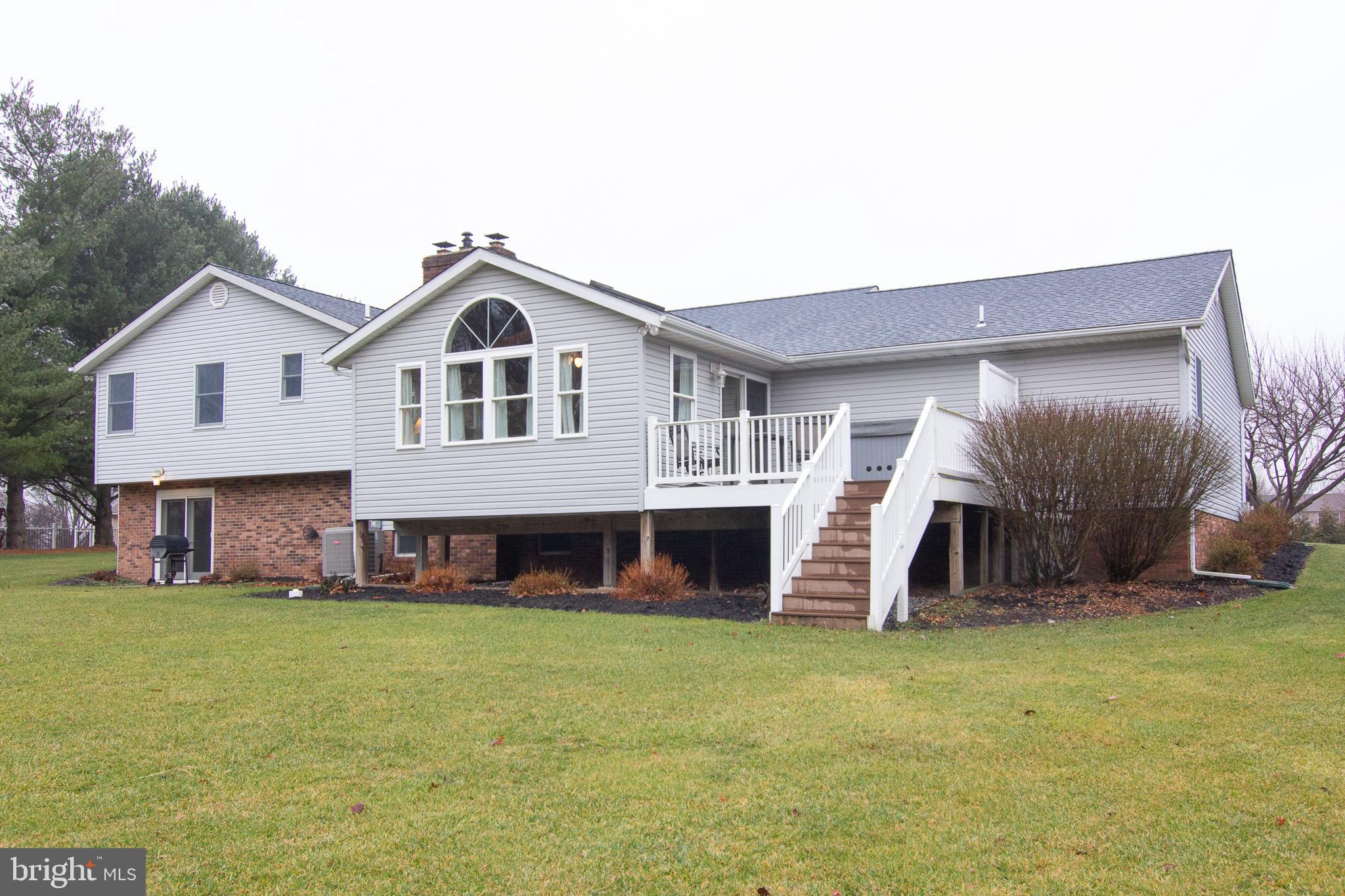 STARVIEW ESTATES - Residential