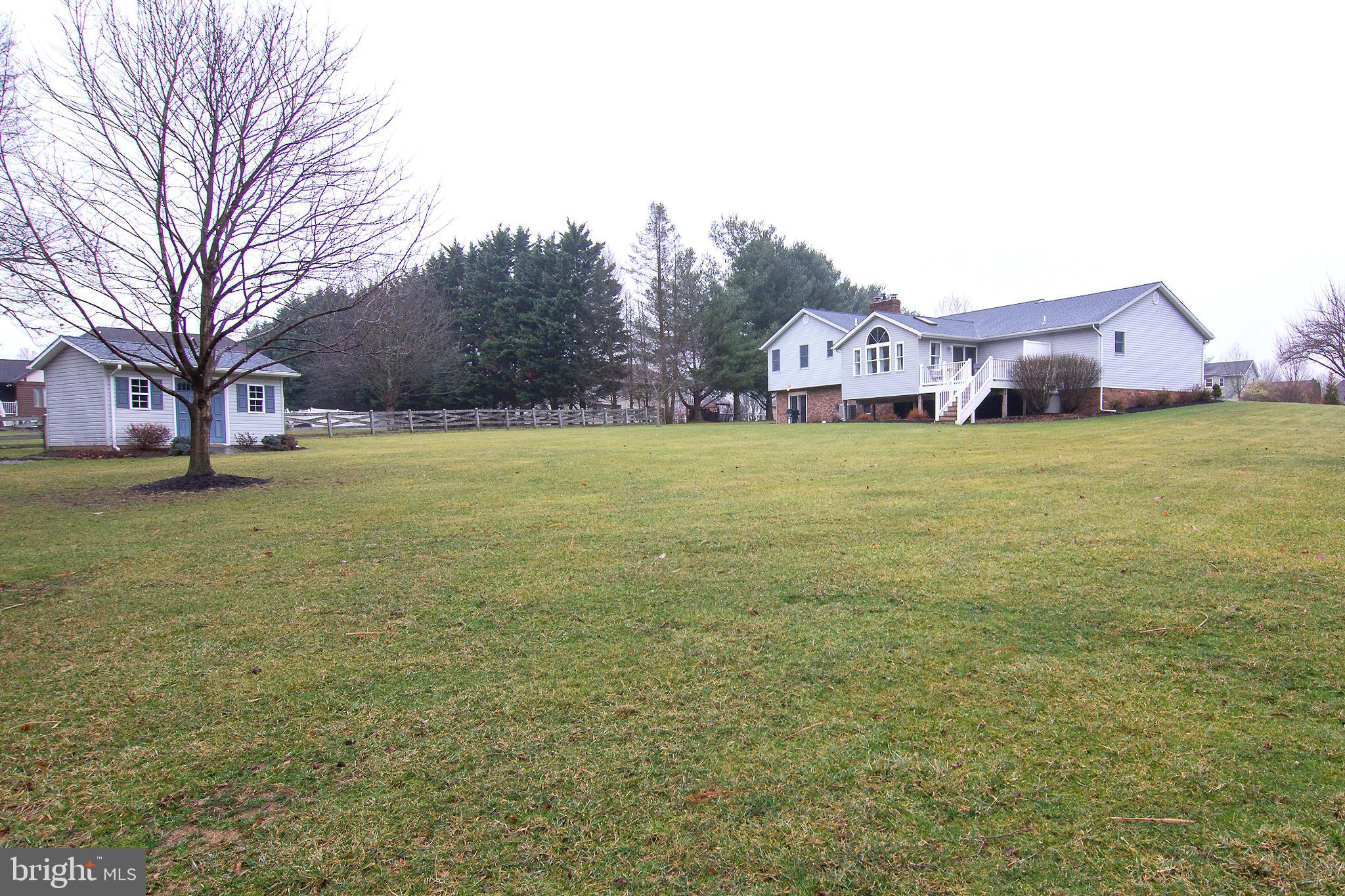 STARVIEW ESTATES - Residential