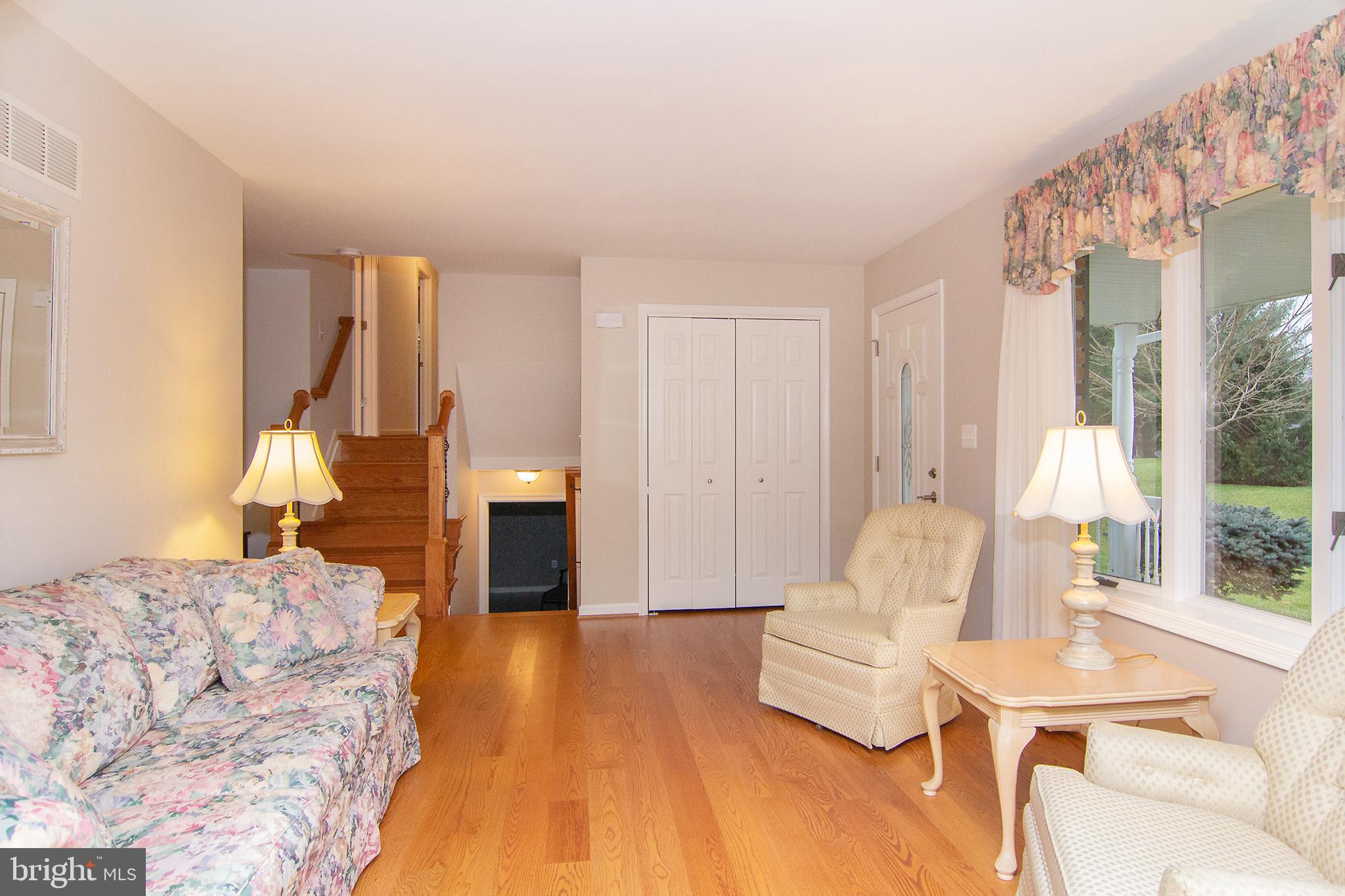 STARVIEW ESTATES - Residential