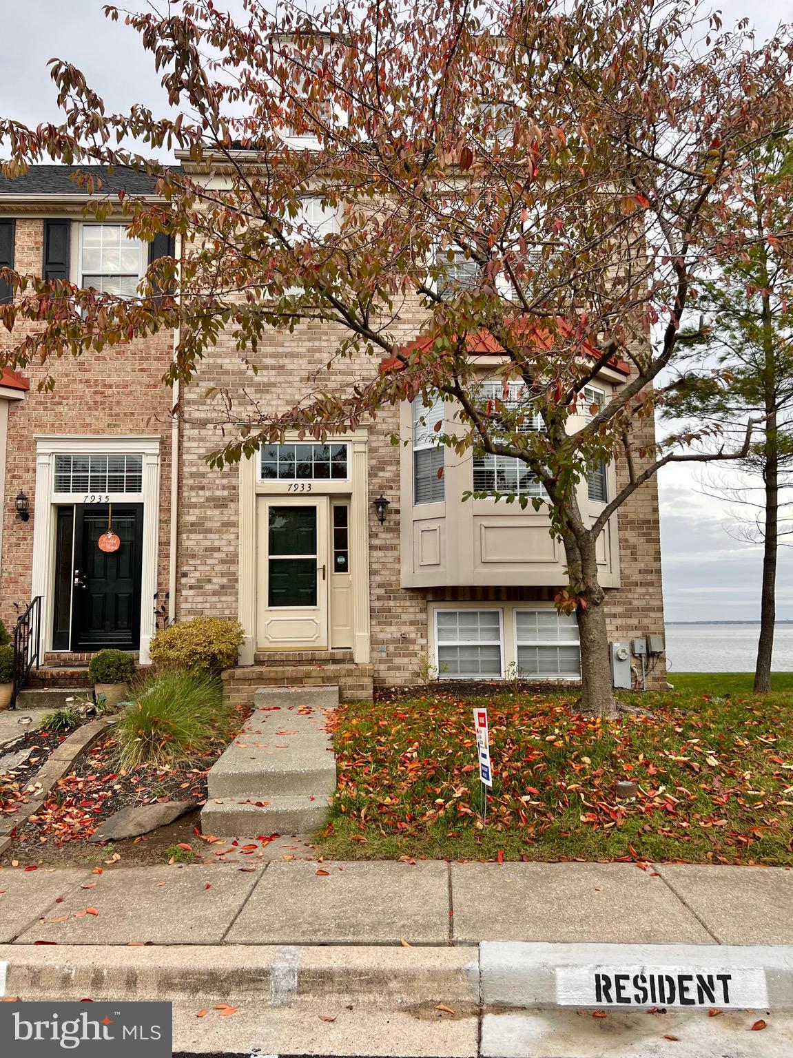 STONEY BEACH - Residential Lease