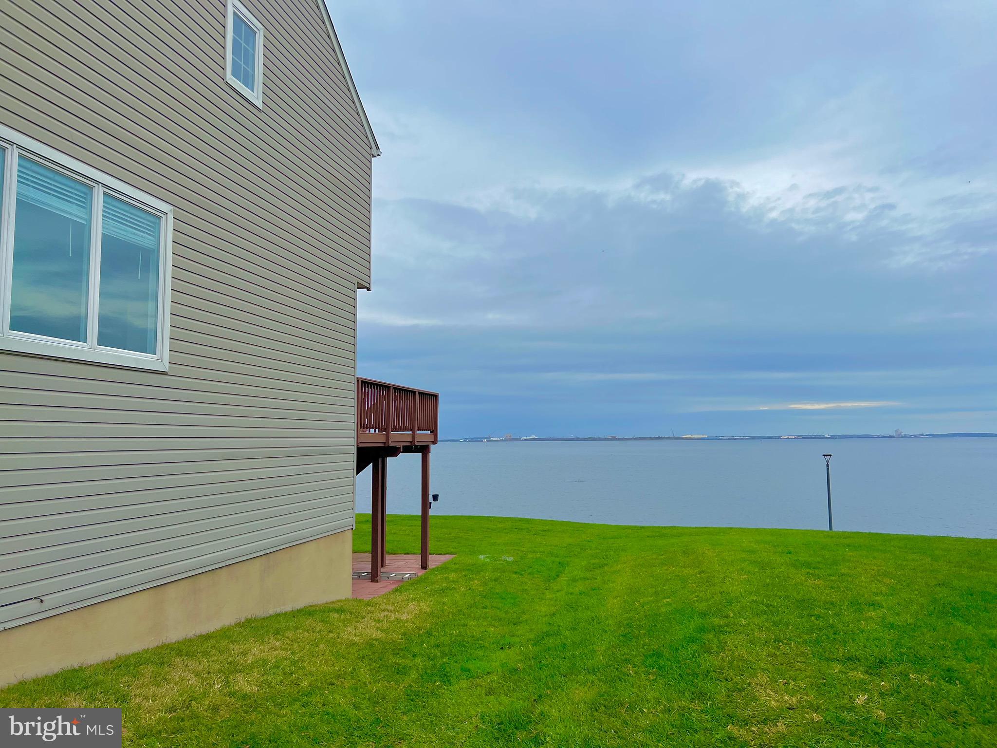 STONEY BEACH - Residential Lease
