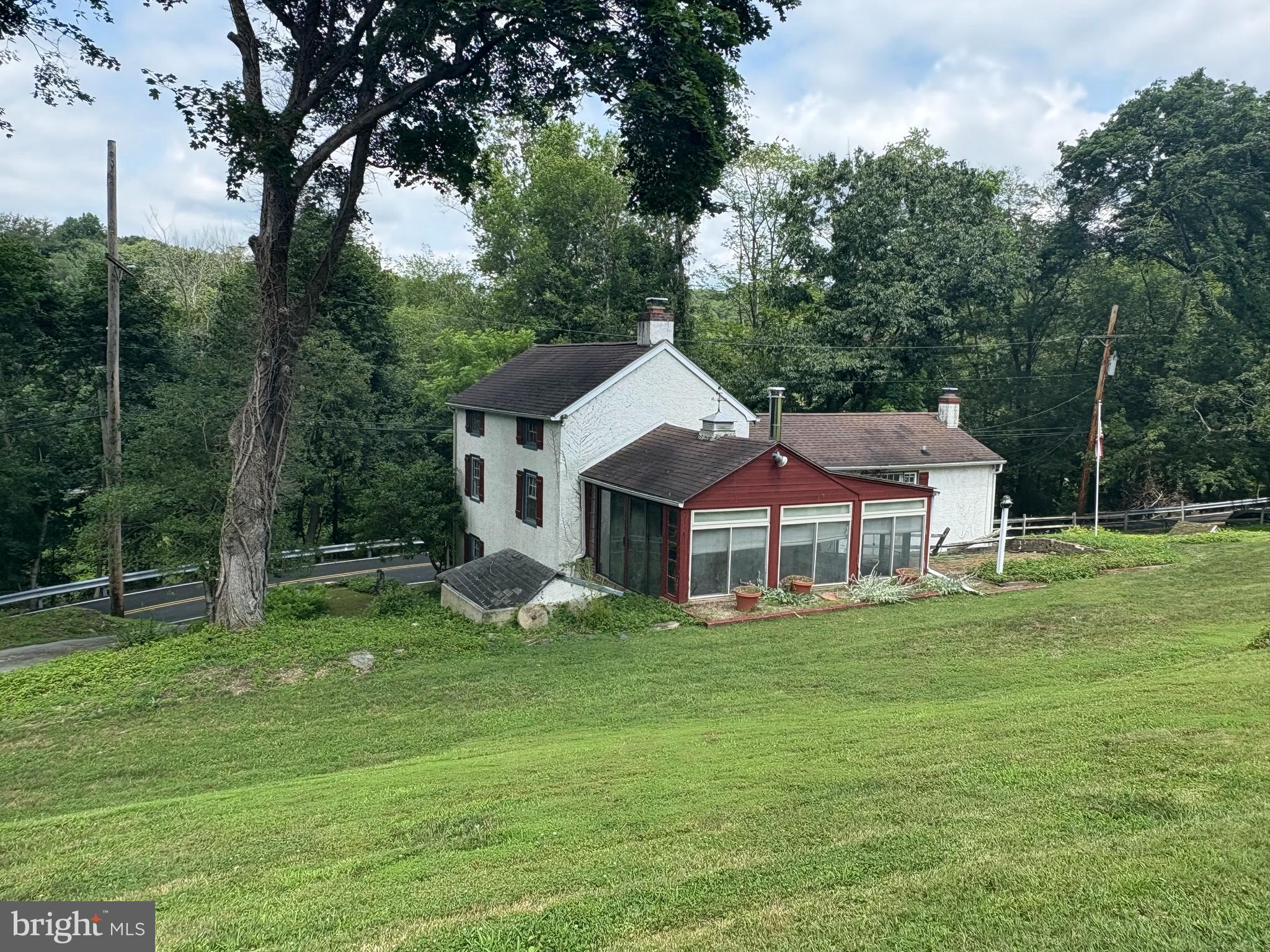 990 CONNOR ROAD