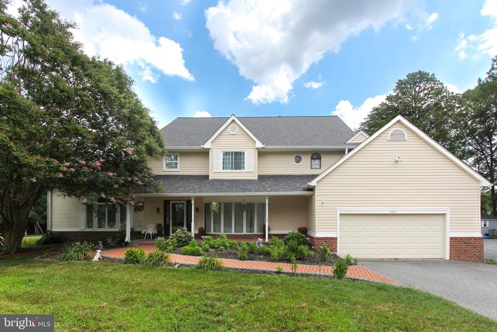 Photo of 911 S Wieker Road, SEVERN, MD 21144 (MLS # MDAA2126252)