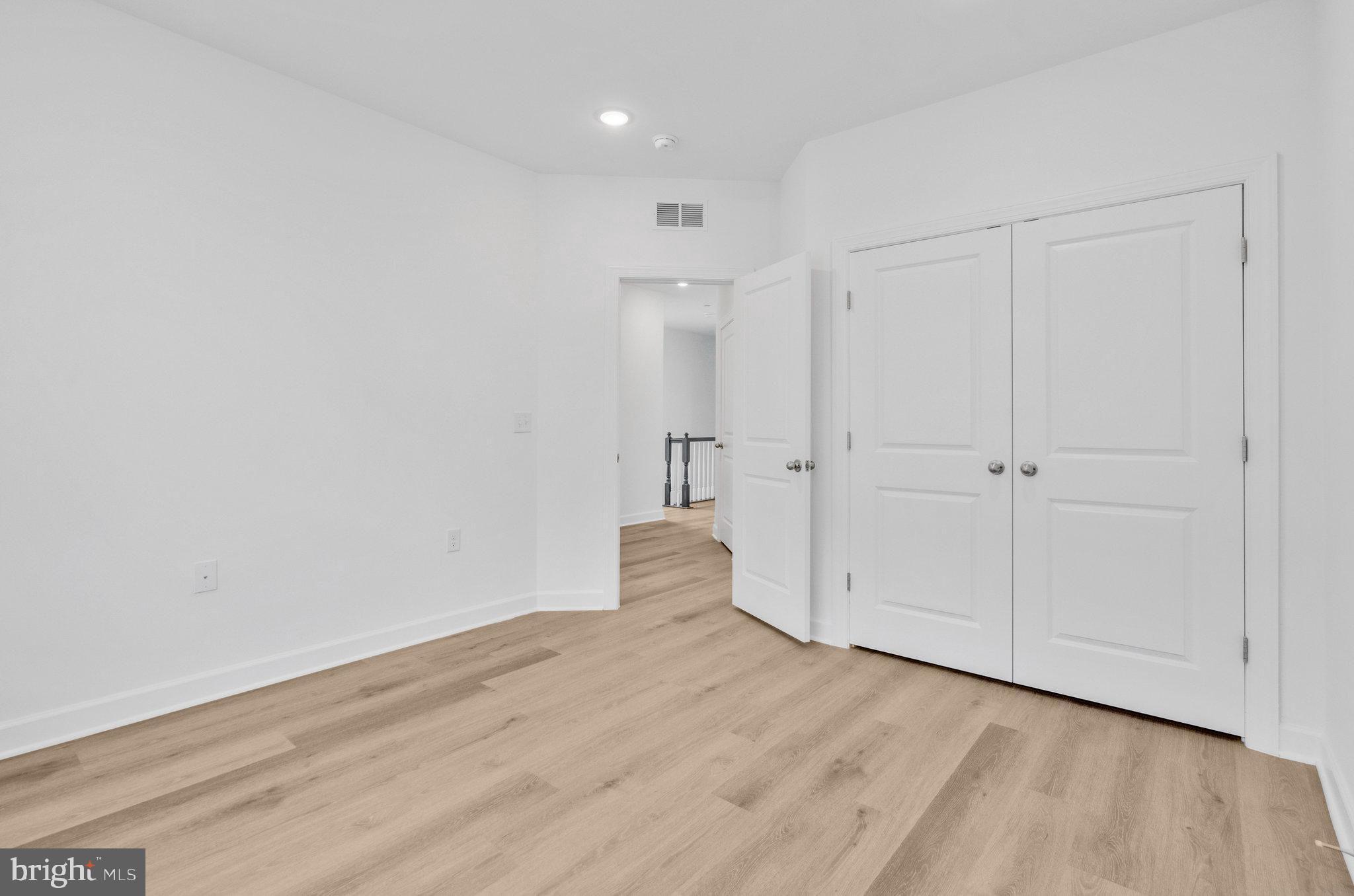 THE BOULEVARDS AT WESTFIELDS - Residential Lease