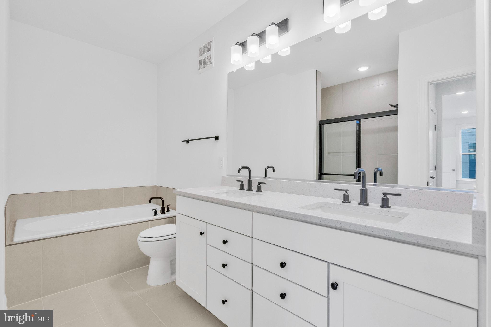 THE BOULEVARDS AT WESTFIELDS - Residential Lease