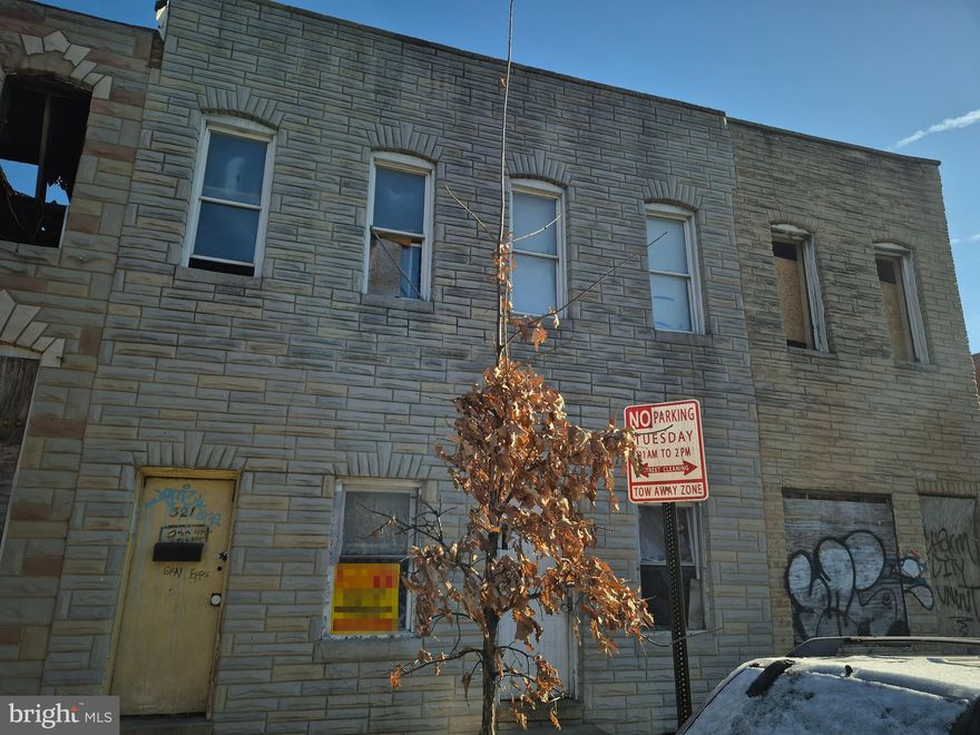 ONLINE AUCTION: Bidding begins 1/5/2026 @ 10:00 AM. Bidding ends 1/7/2026 @ 6:30 PM. List Price is Suggested Opening Bid. Deposit: $5,000.

2 Townhomes located in the Carrollton Ridge area.
JUST MINUTES to Carroll Park.
Easy access to major traffic artery S Monroe St.
Property is believed to be vacant.