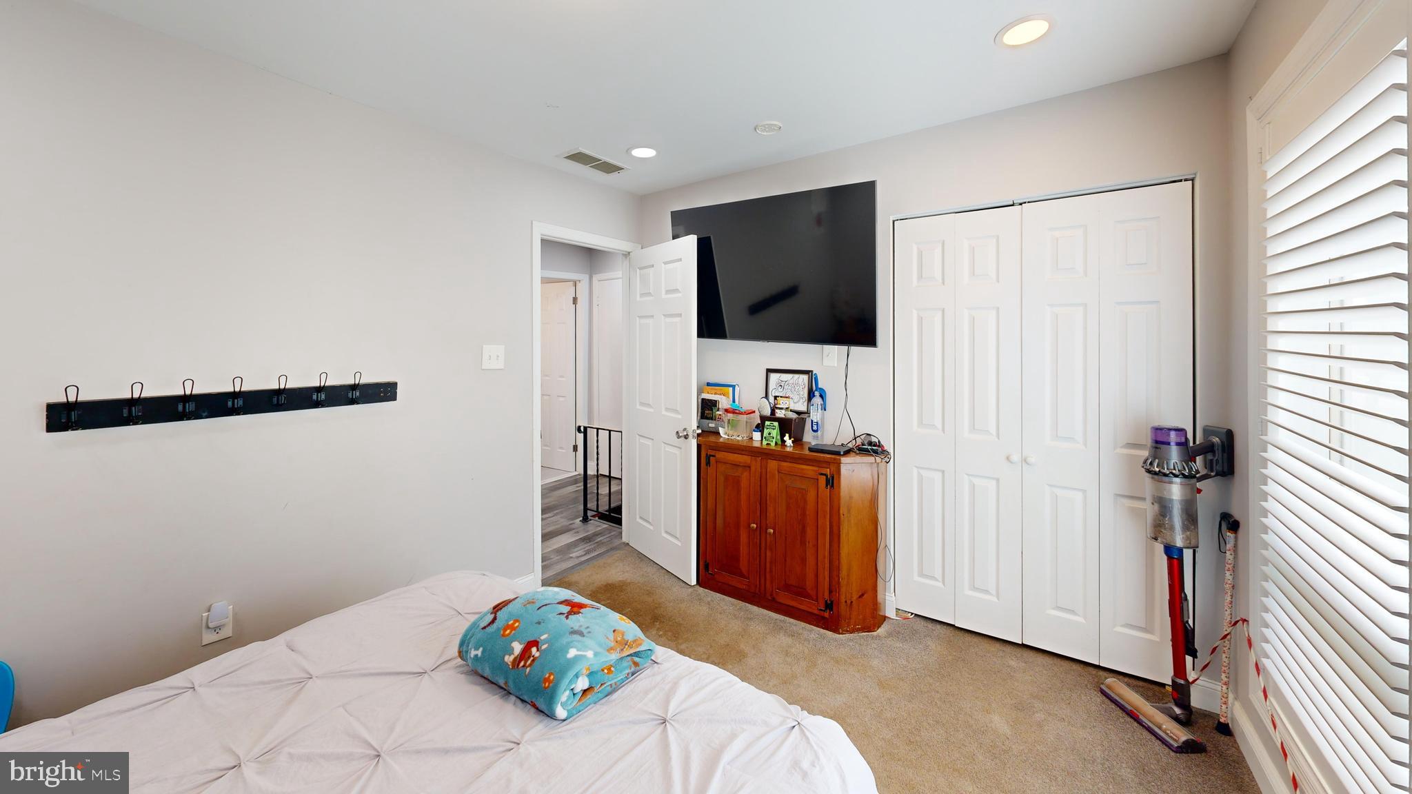 VALLEY WOODS - Residential