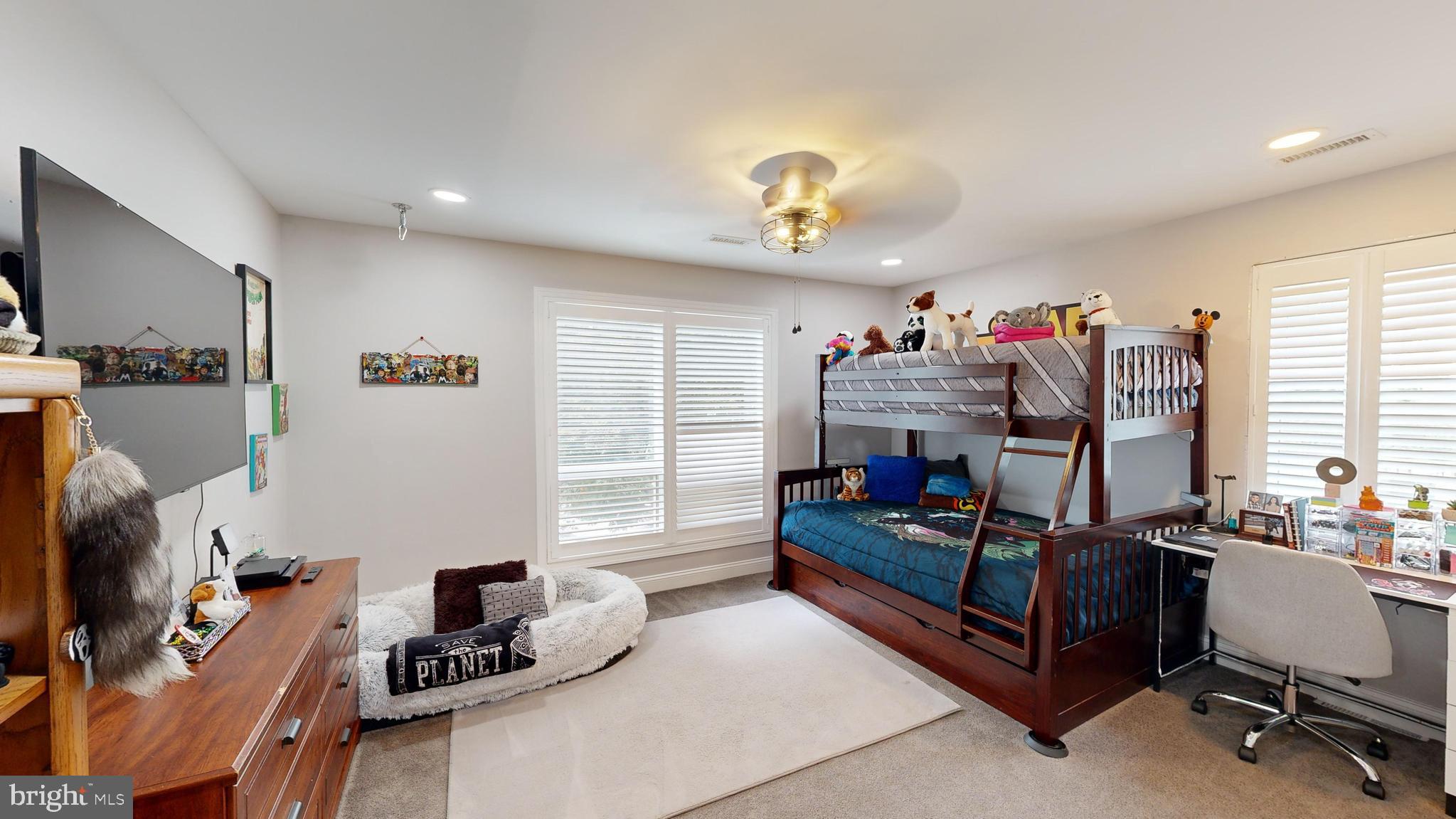 VALLEY WOODS - Residential