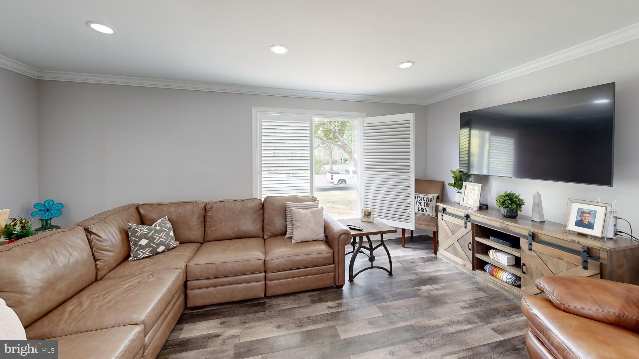 VALLEY WOODS - Residential