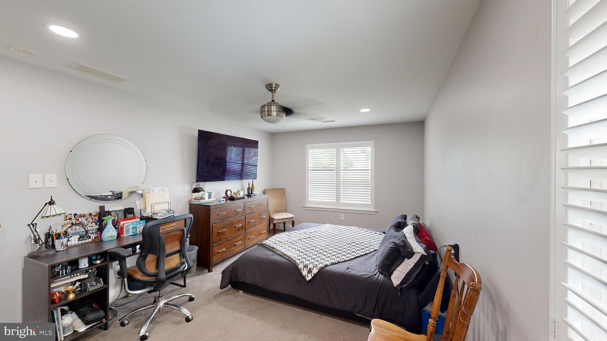 VALLEY WOODS - Residential