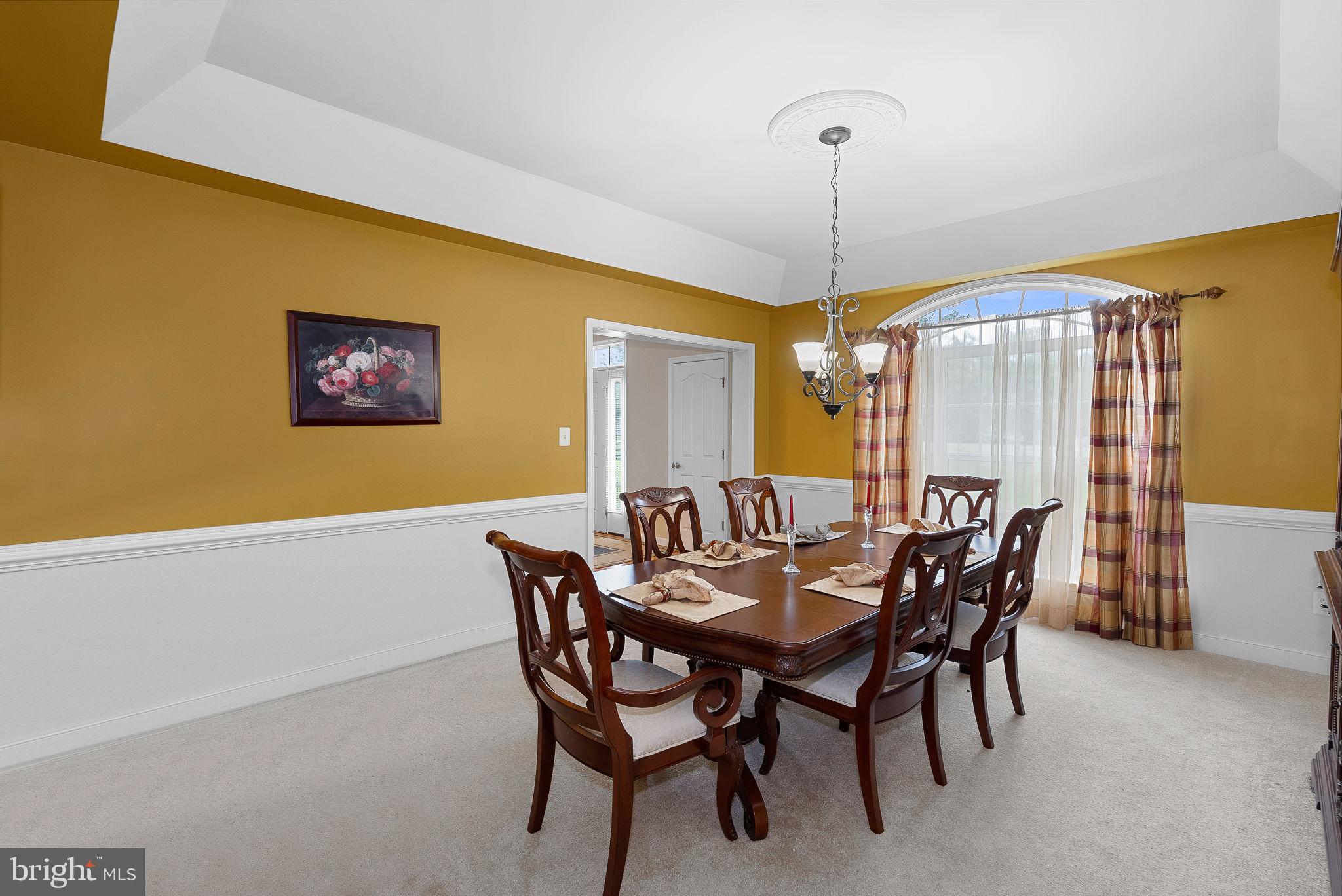 LEESBURG CROSSING - Residential