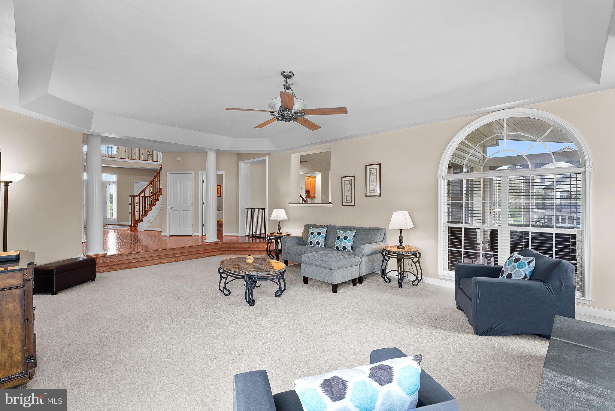 LEESBURG CROSSING - Residential