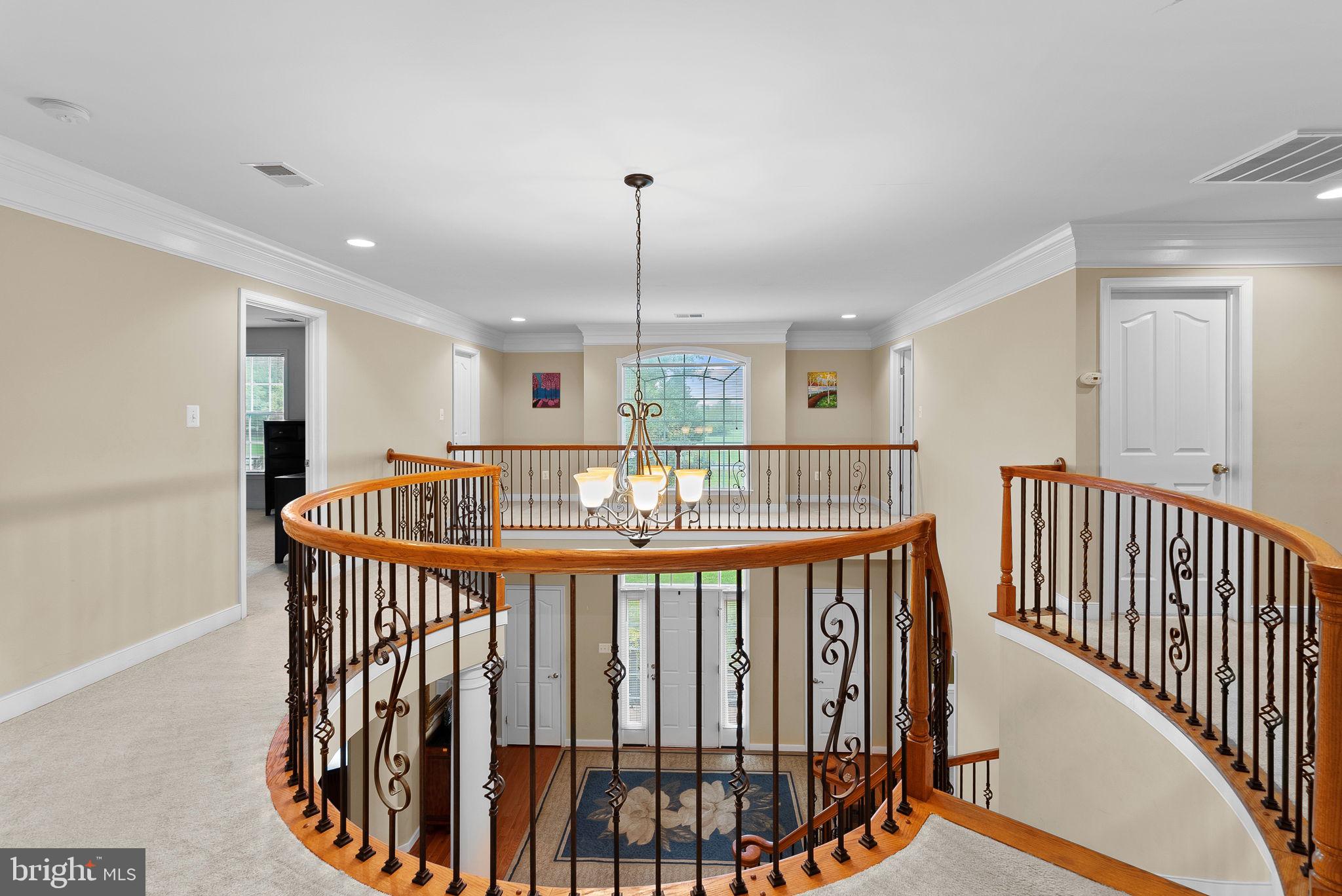 LEESBURG CROSSING - Residential