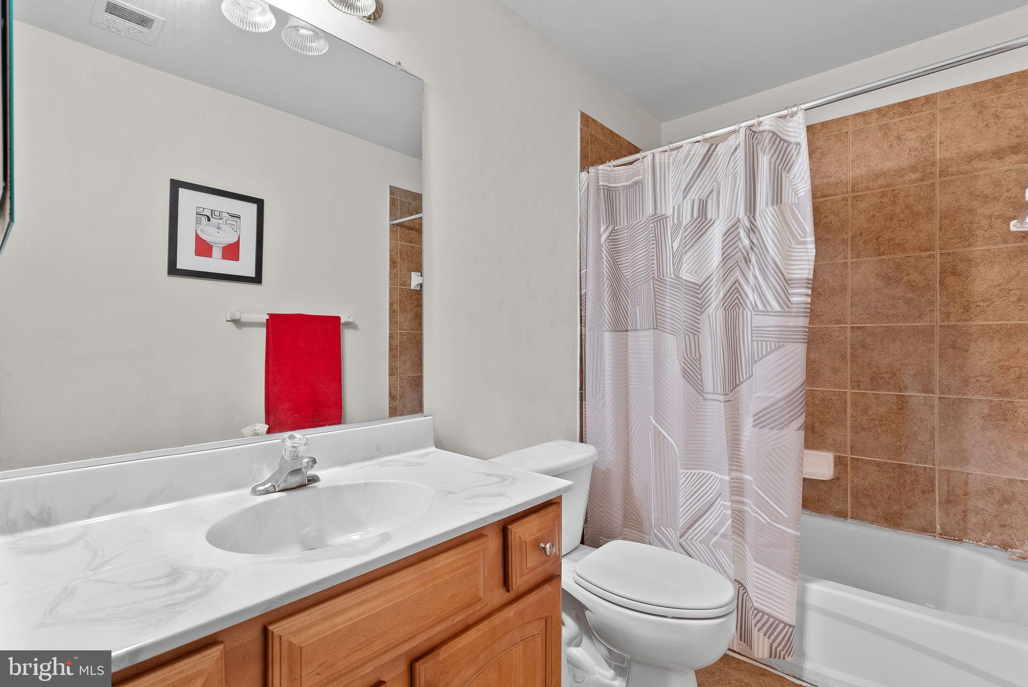 LEESBURG CROSSING - Residential