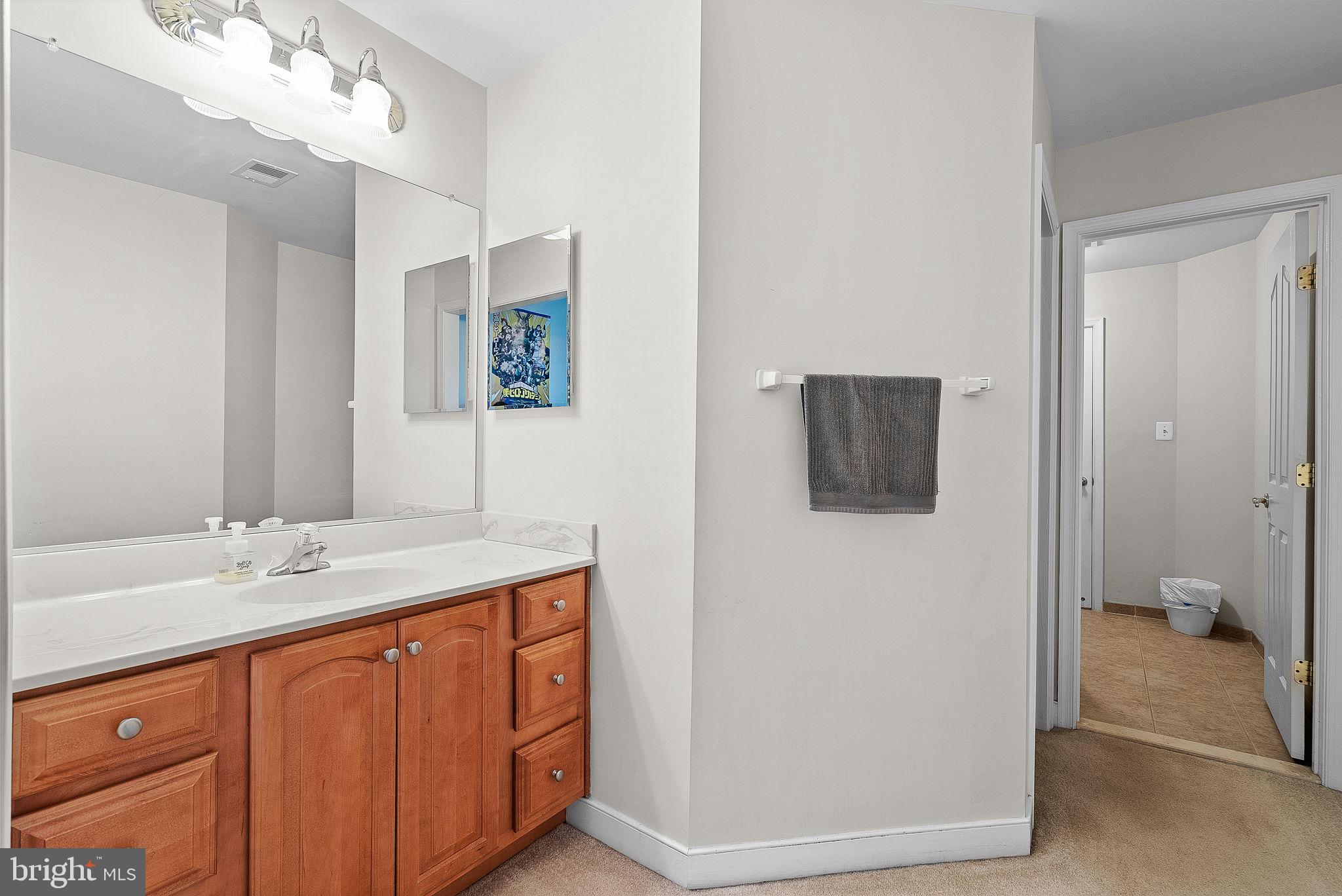 LEESBURG CROSSING - Residential