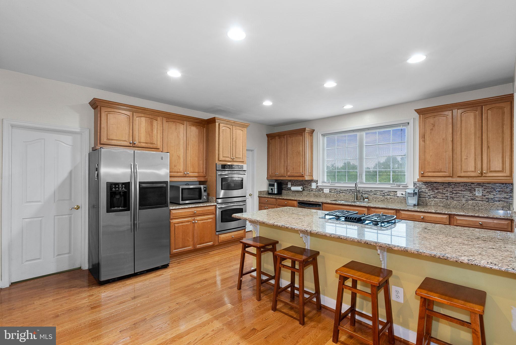 LEESBURG CROSSING - Residential