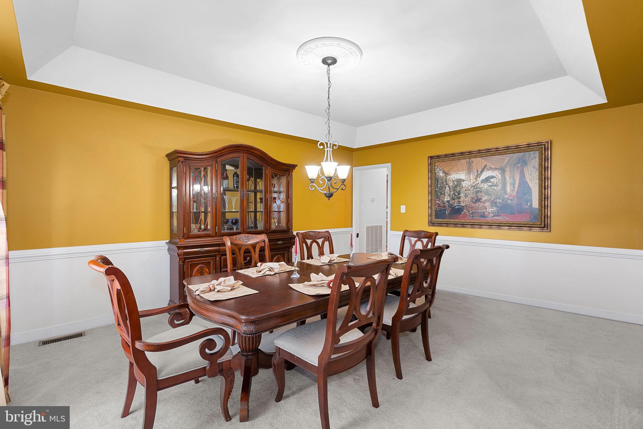 LEESBURG CROSSING - Residential