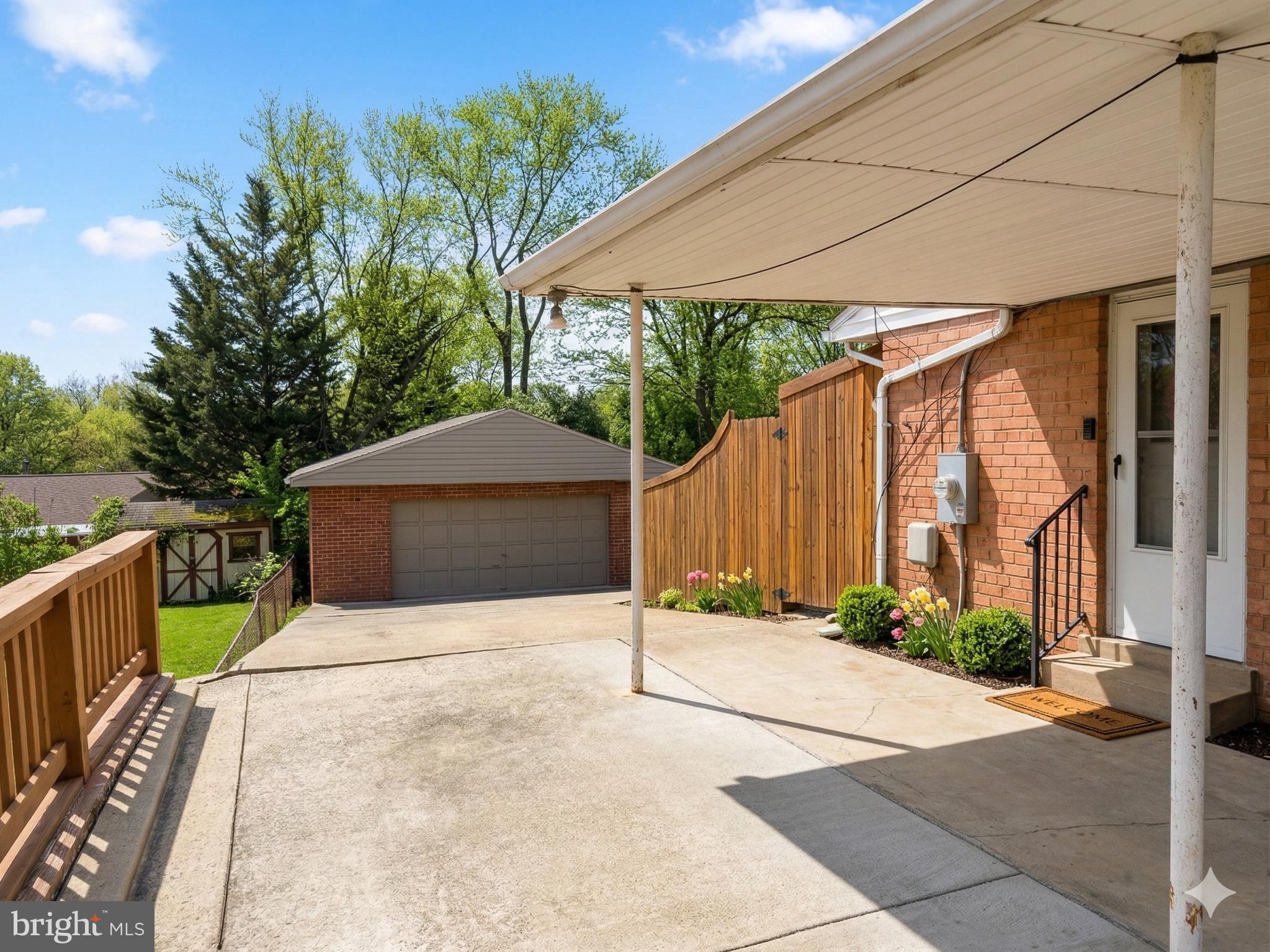 CALVERTON - Residential