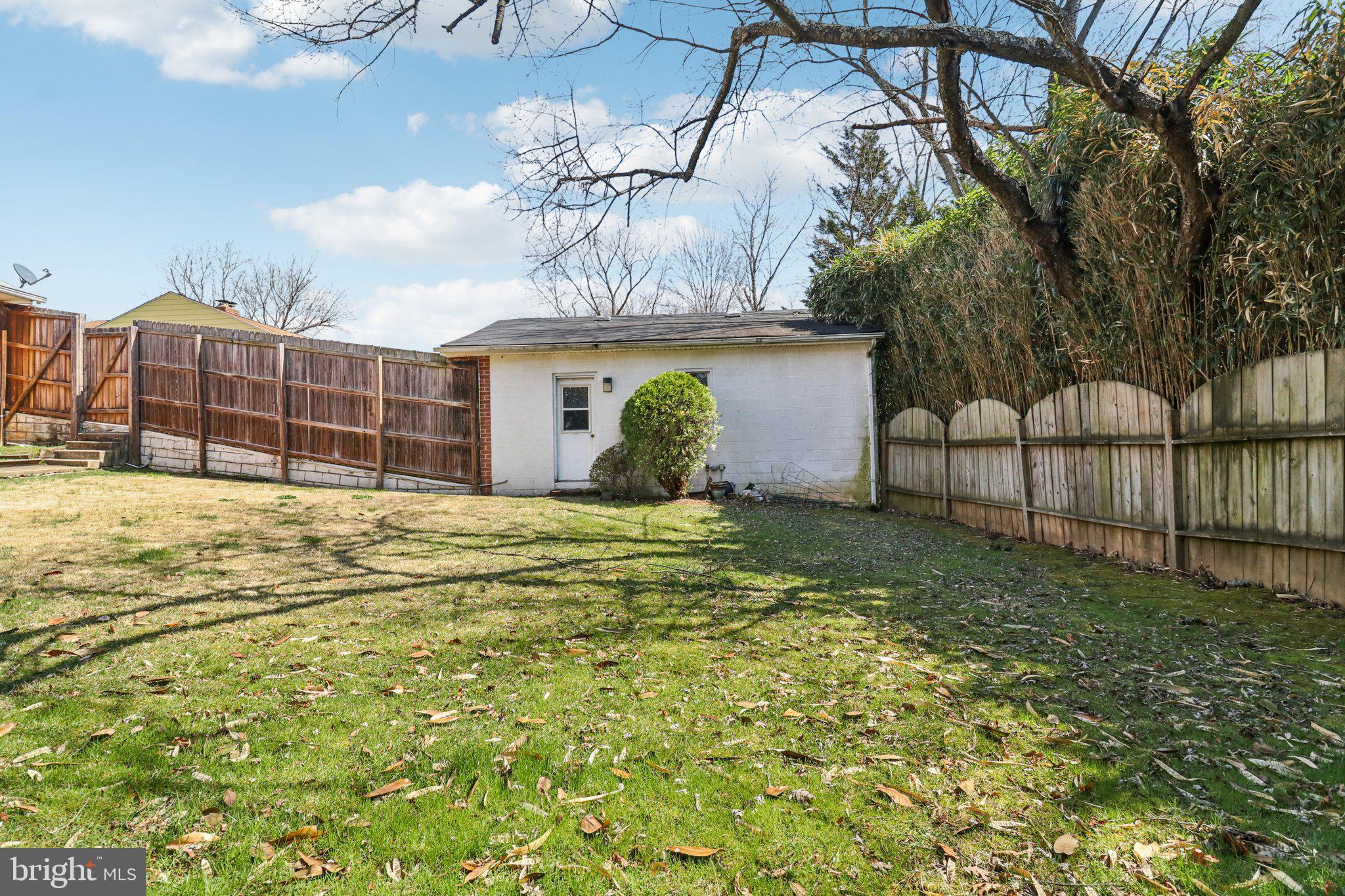 CALVERTON - Residential