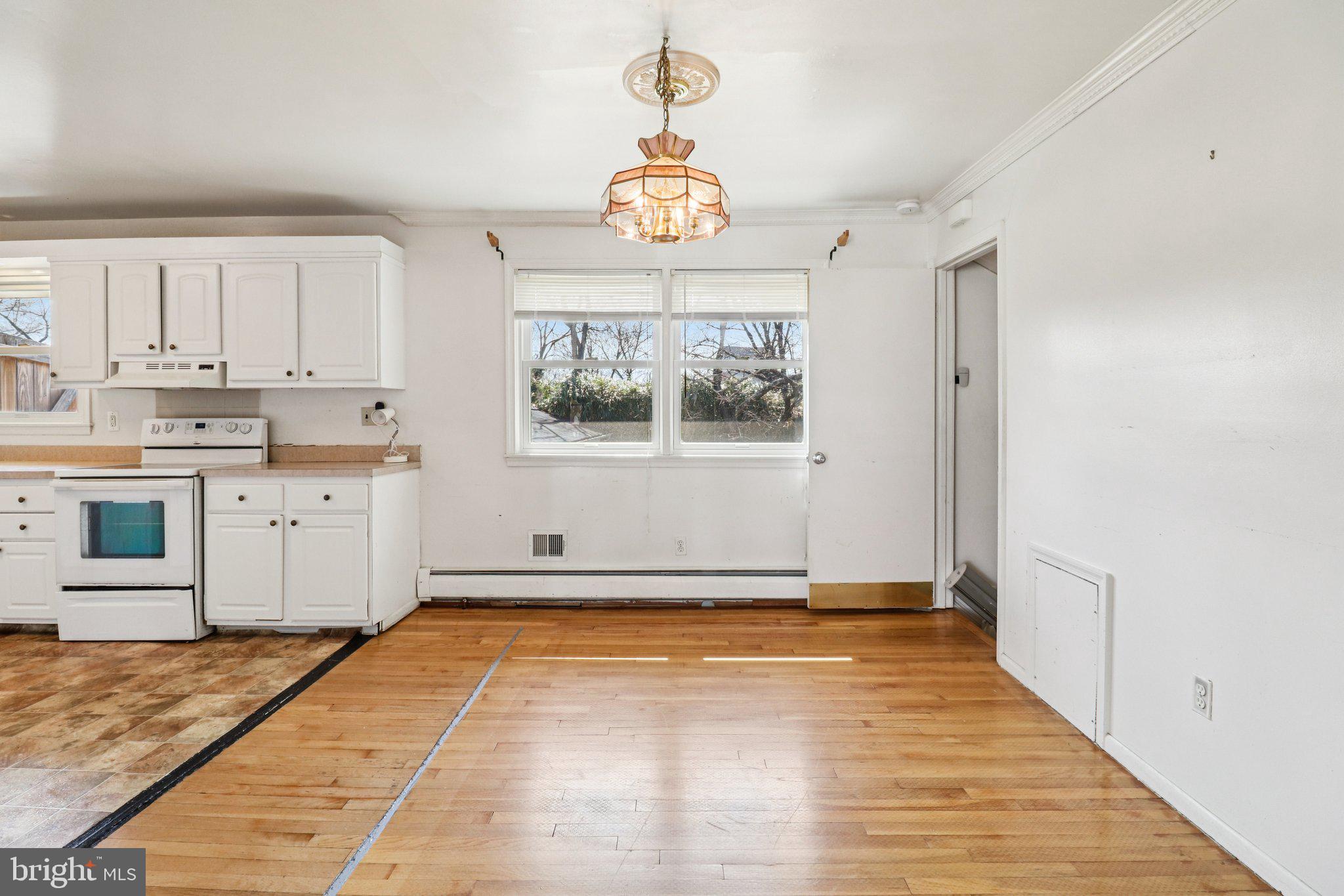 CALVERTON - Residential