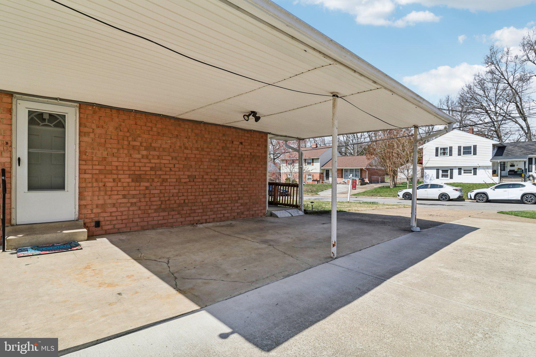 CALVERTON - Residential