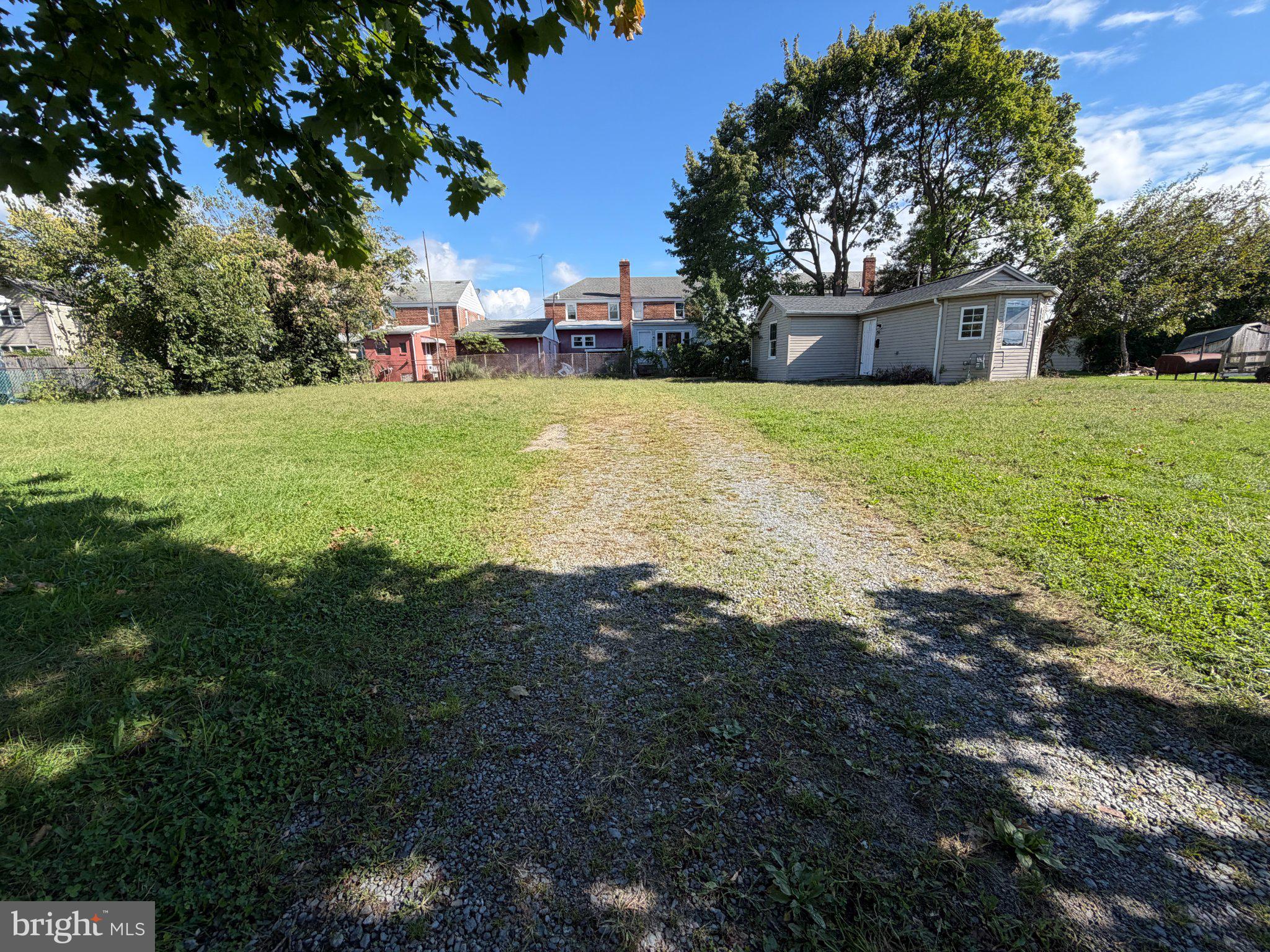 51 E GRIFFITH STREET