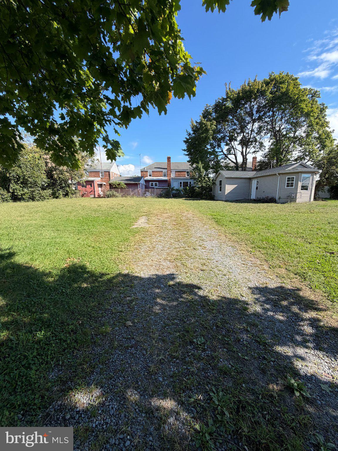 51 E GRIFFITH STREET