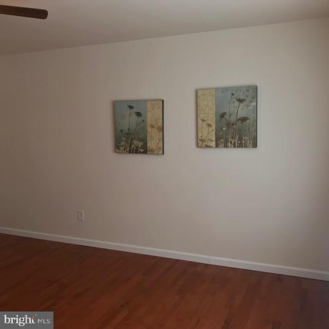 LONDON WOODS - Residential