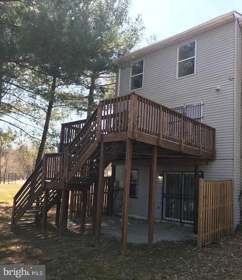 LONDON WOODS - Residential