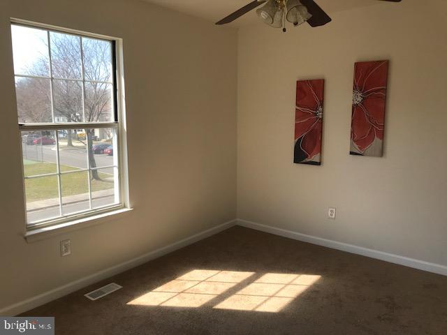 LONDON WOODS - Residential