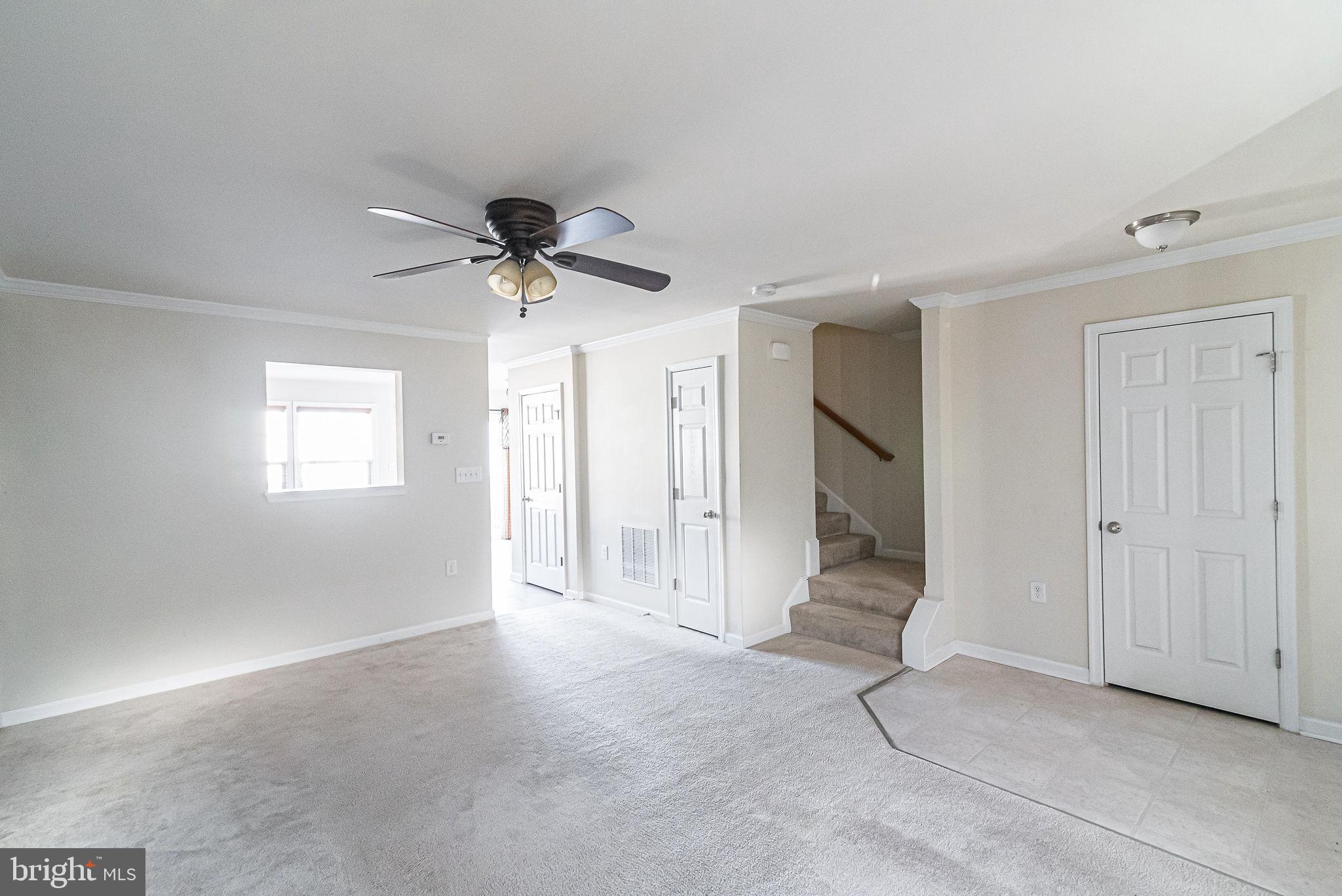 LAKELAND PLACE - Residential Lease