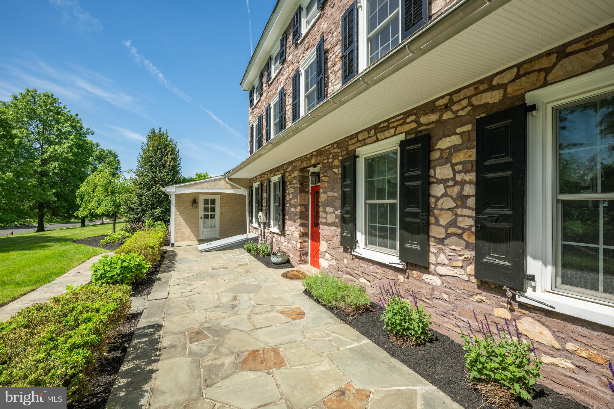 GREYSTONE - Residential