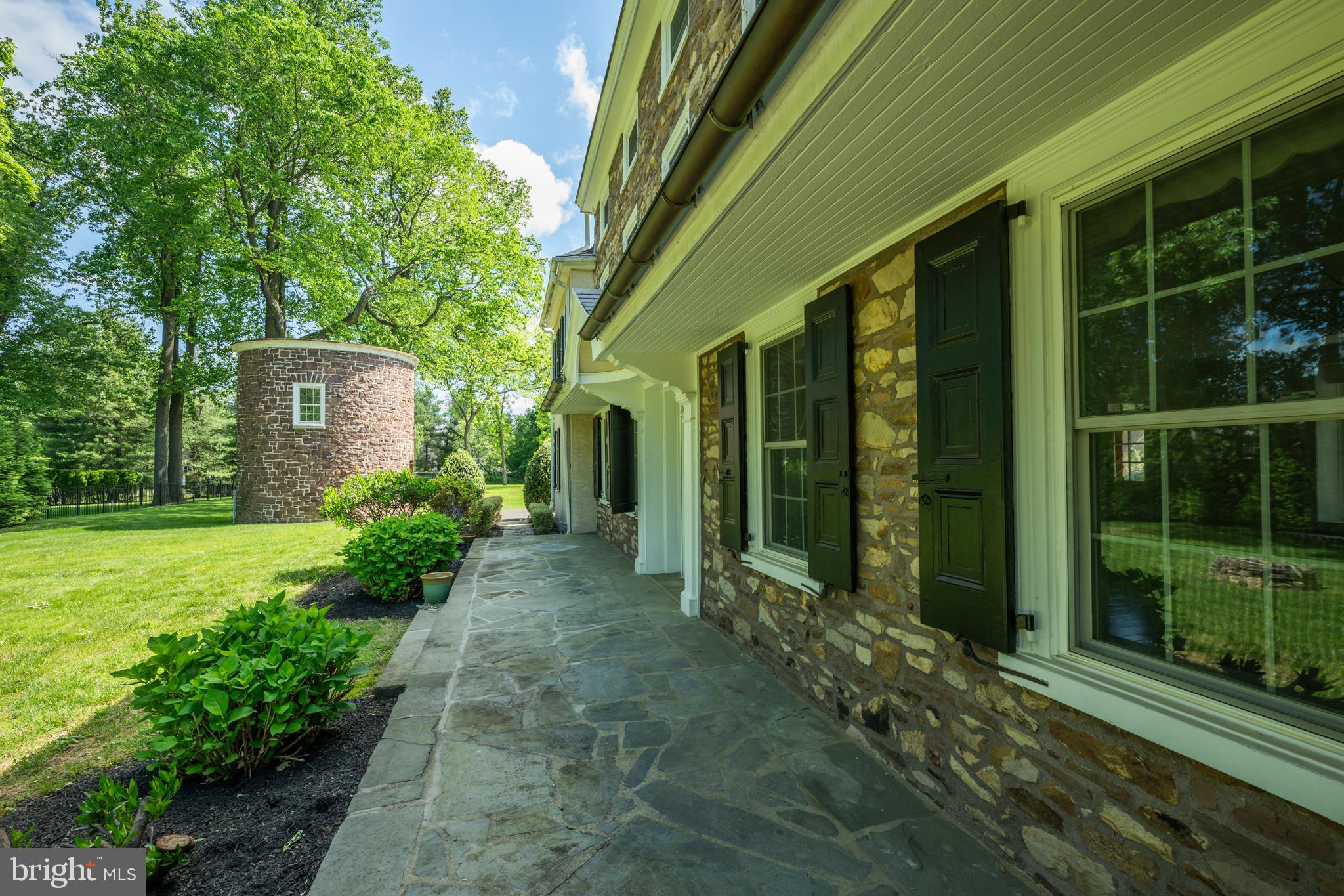 GREYSTONE - Residential