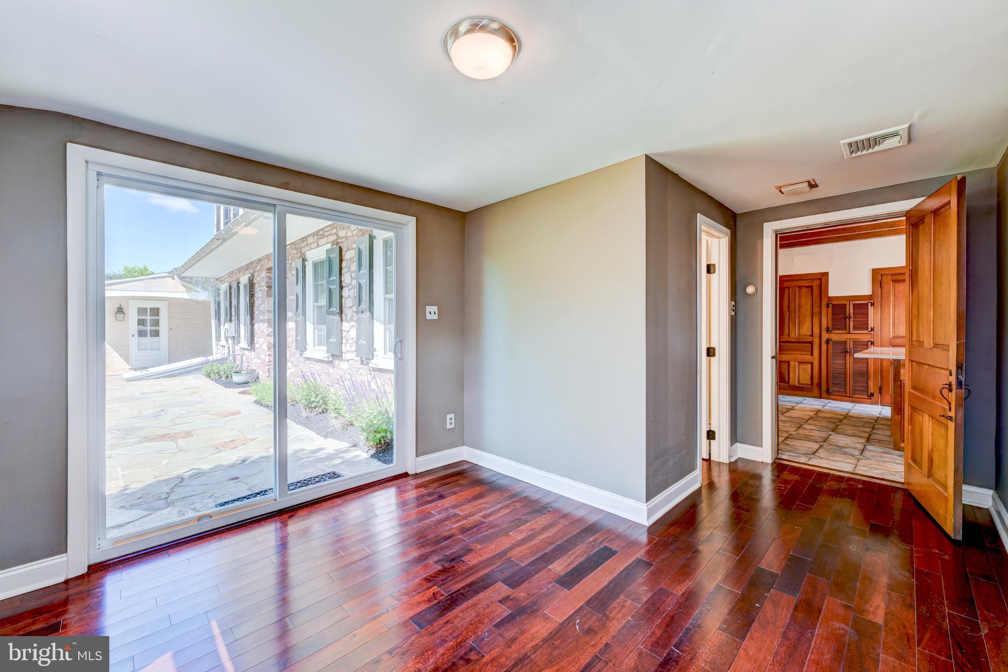 GREYSTONE - Residential