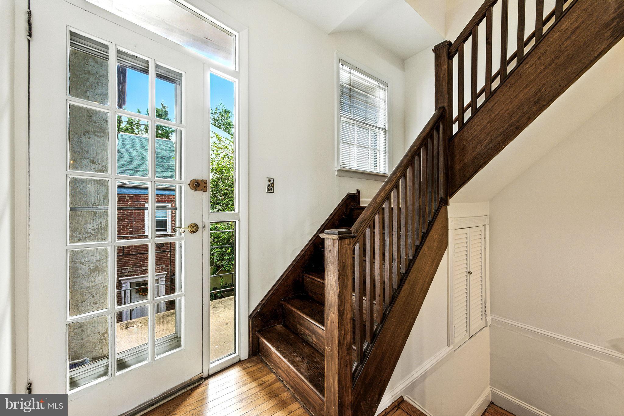 WASHINGTON SQ WEST - Residential