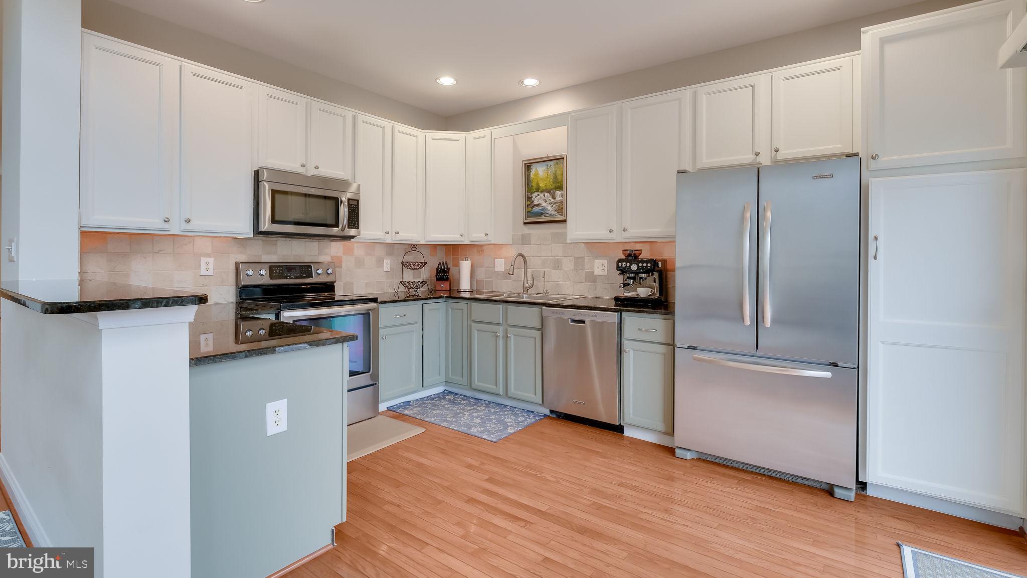 HERITAGE HILLS - Residential