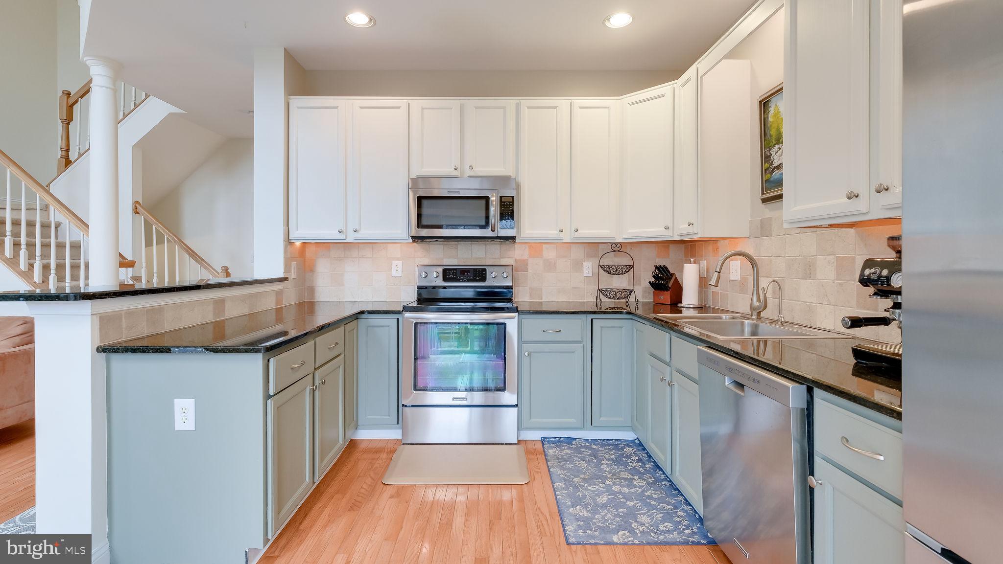 HERITAGE HILLS - Residential