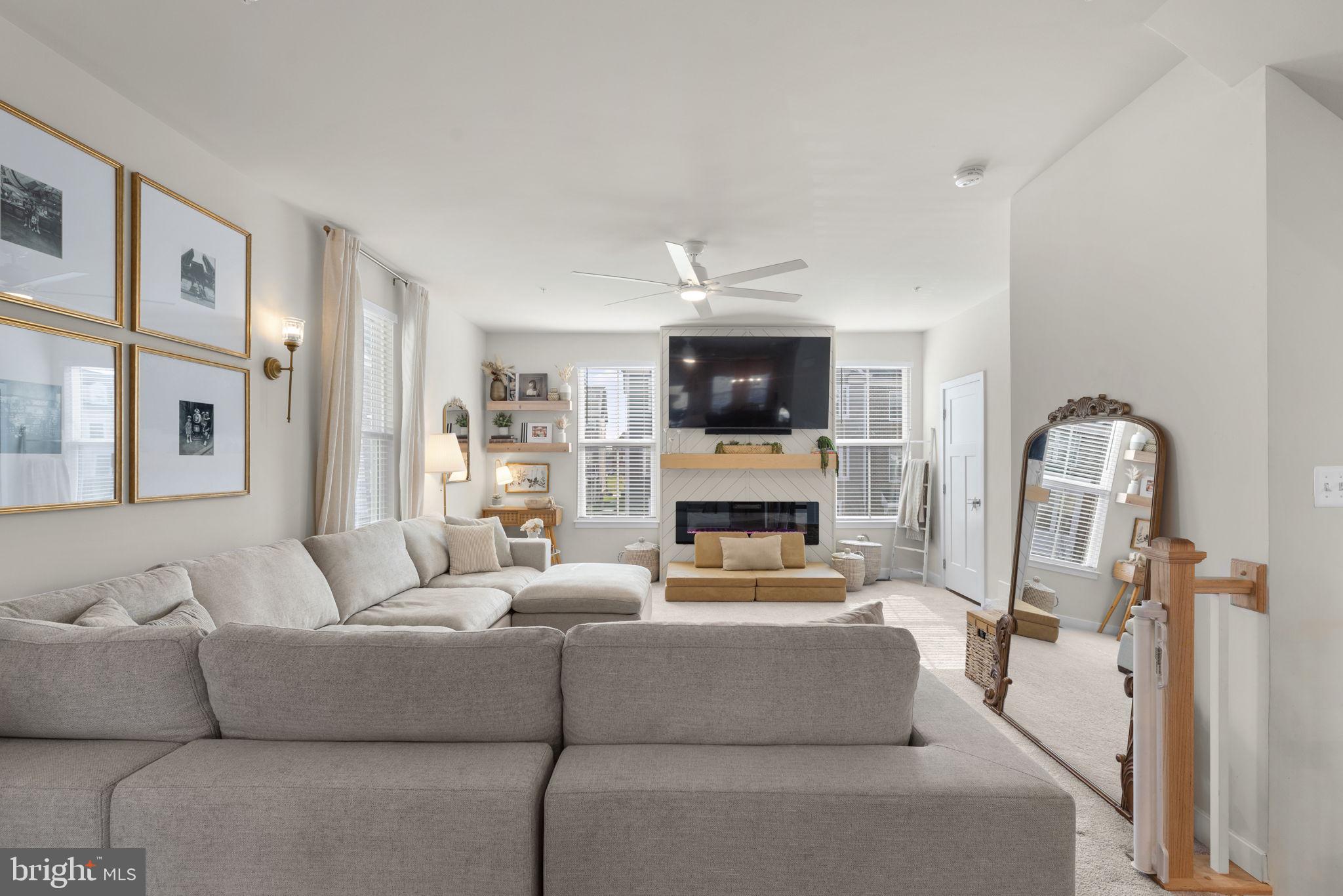 GREENLEIGH AT CROSSROADS - Residential Lease