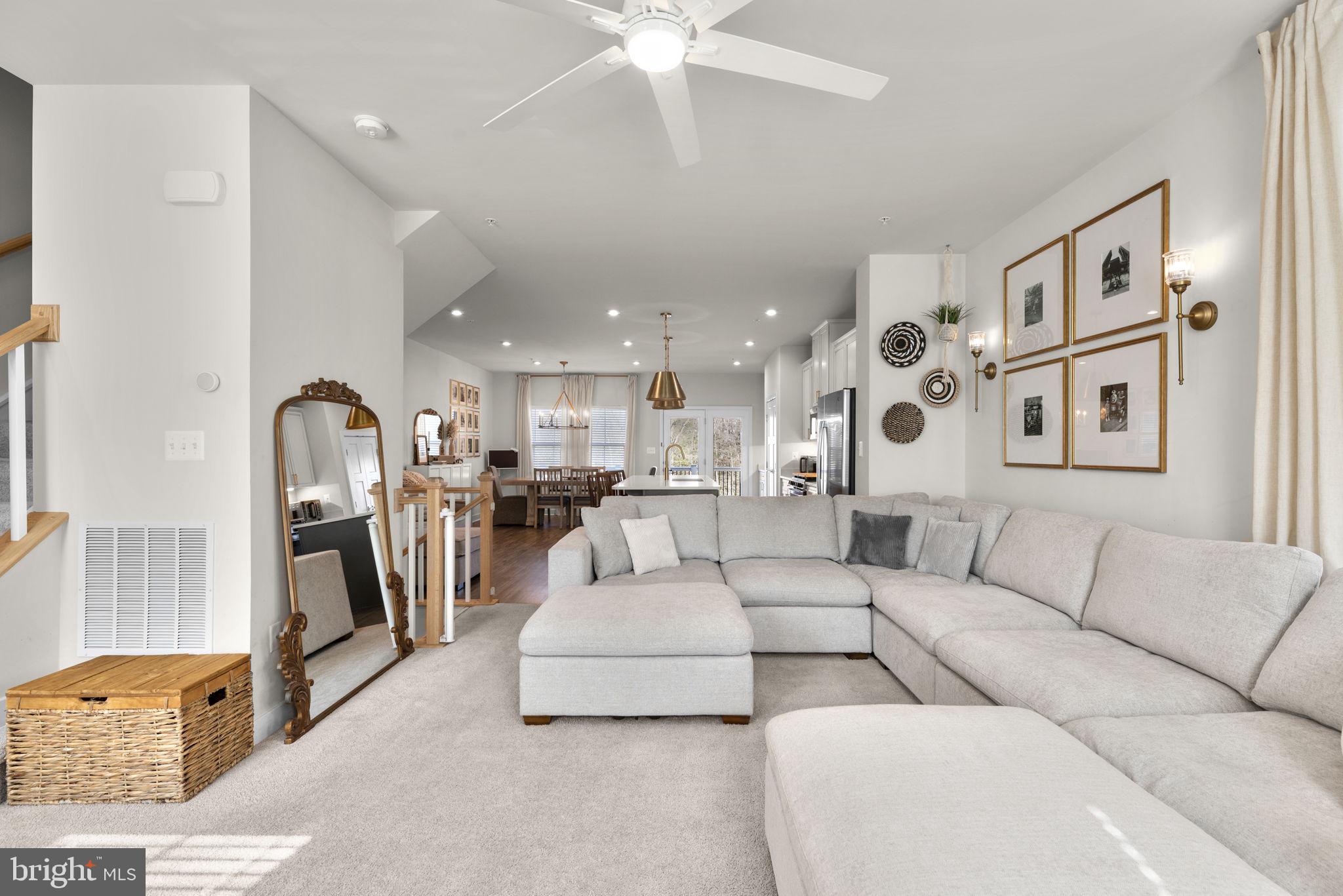 GREENLEIGH AT CROSSROADS - Residential Lease