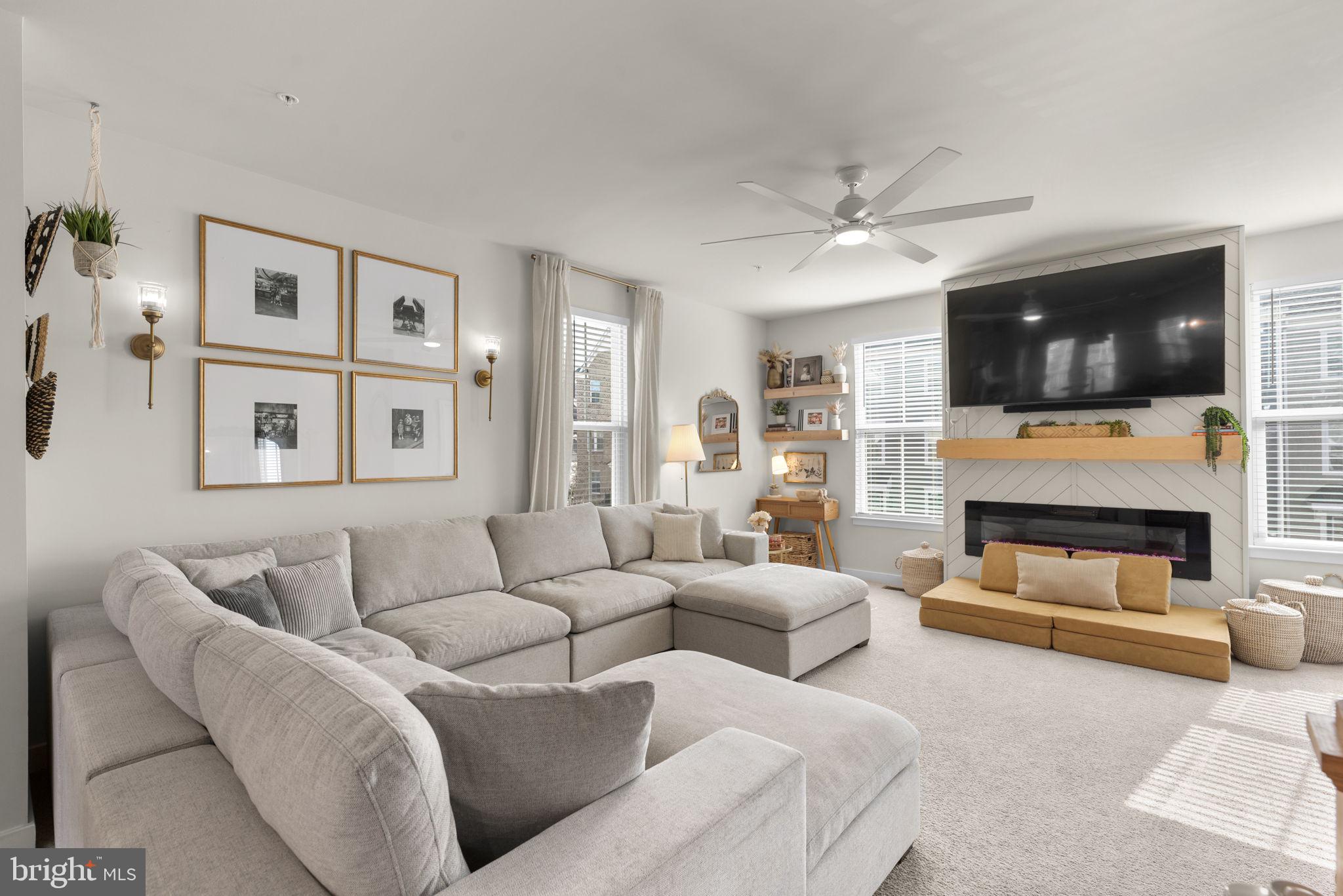 GREENLEIGH AT CROSSROADS - Residential Lease