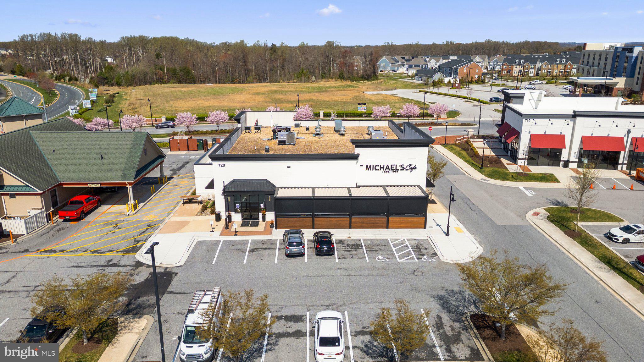 GREENLEIGH AT CROSSROADS - Residential Lease