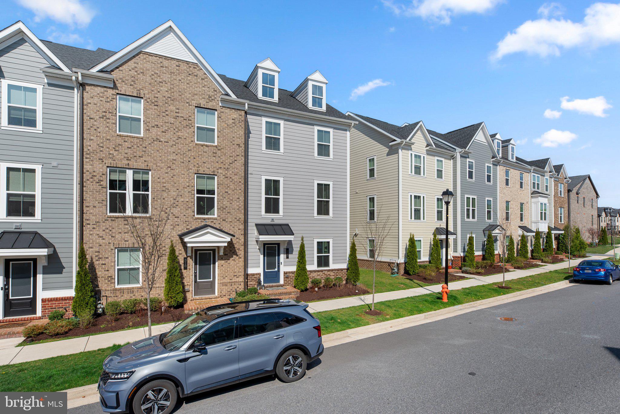 GREENLEIGH AT CROSSROADS - Residential Lease