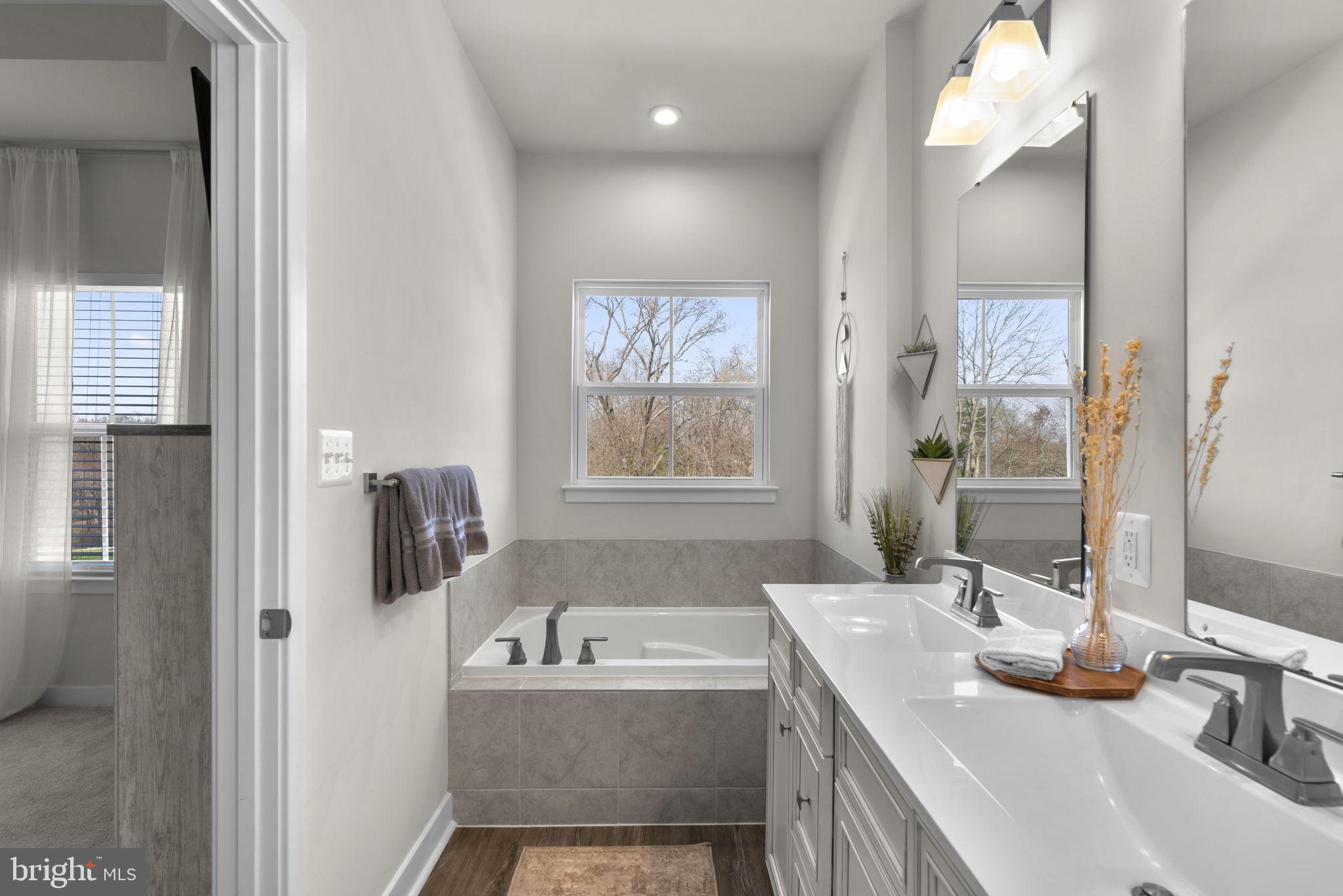 GREENLEIGH AT CROSSROADS - Residential Lease