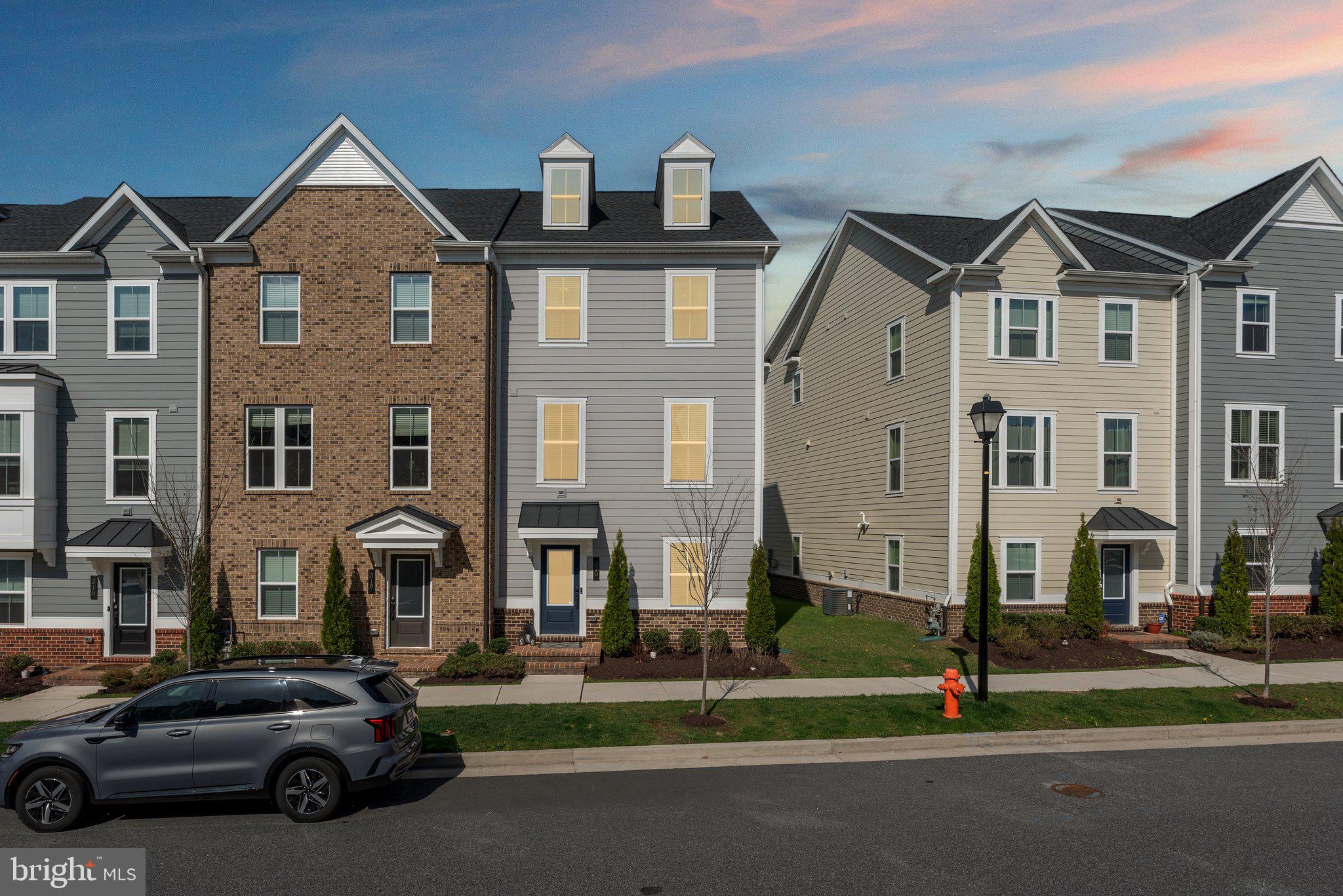 GREENLEIGH AT CROSSROADS - Residential Lease