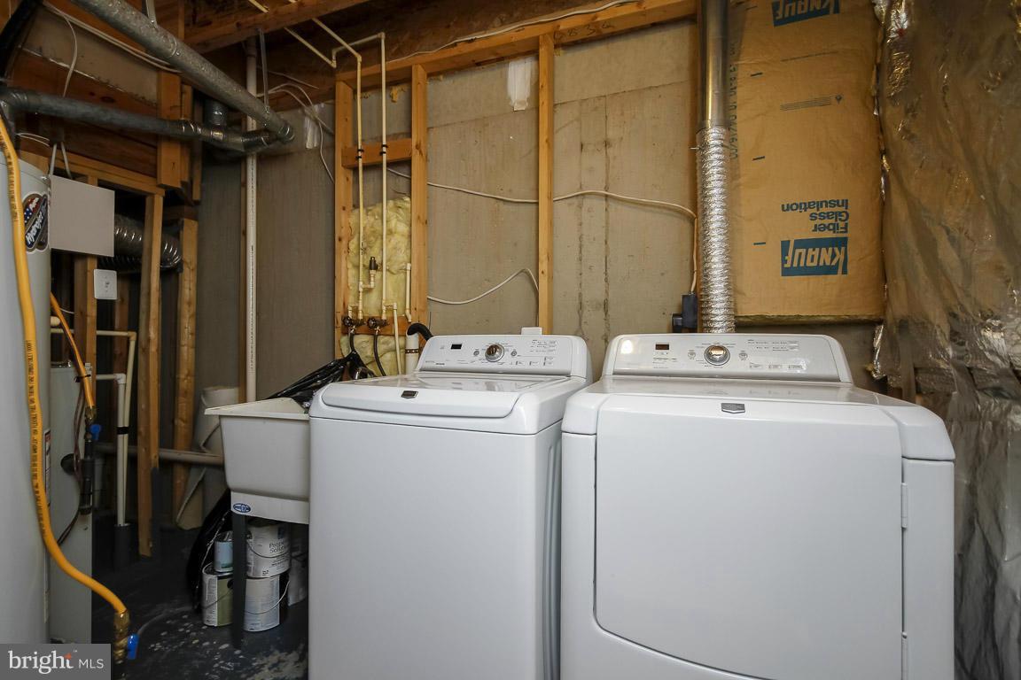 PERRY HALL FARMS - Residential