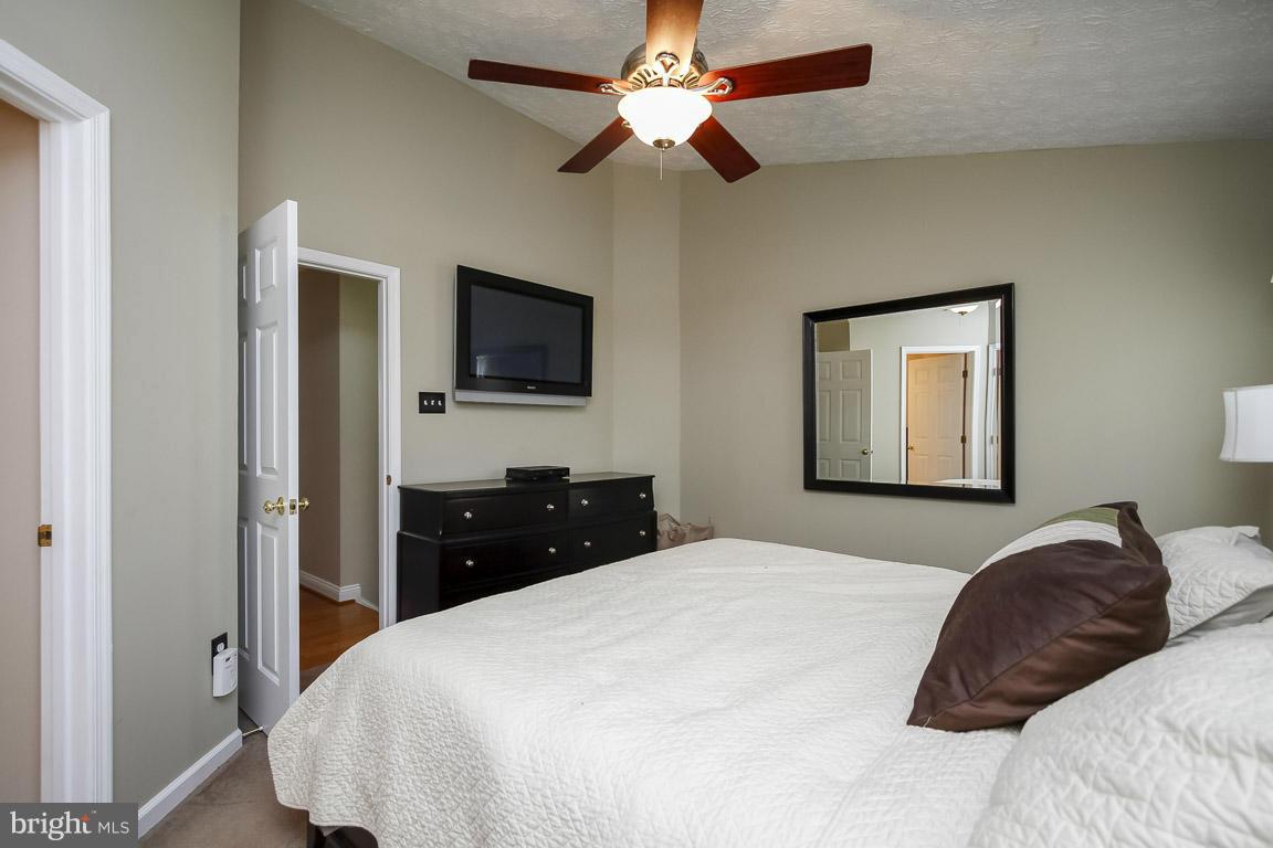 PERRY HALL FARMS - Residential