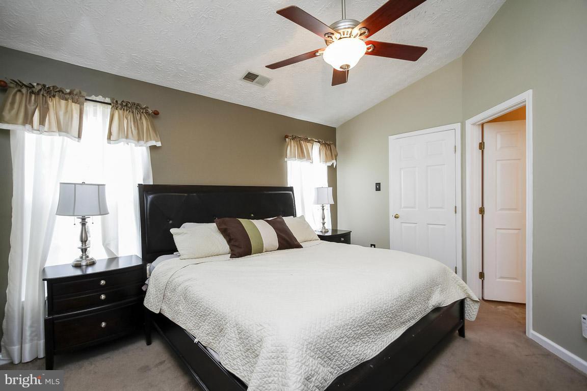 PERRY HALL FARMS - Residential