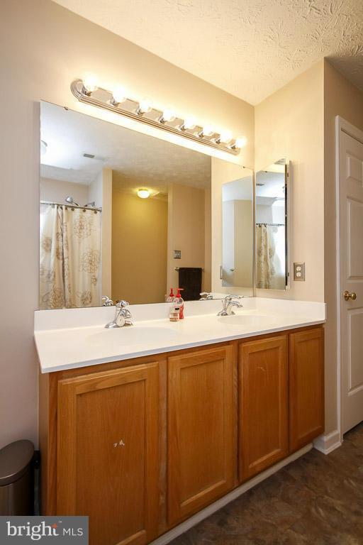 PERRY HALL FARMS - Residential